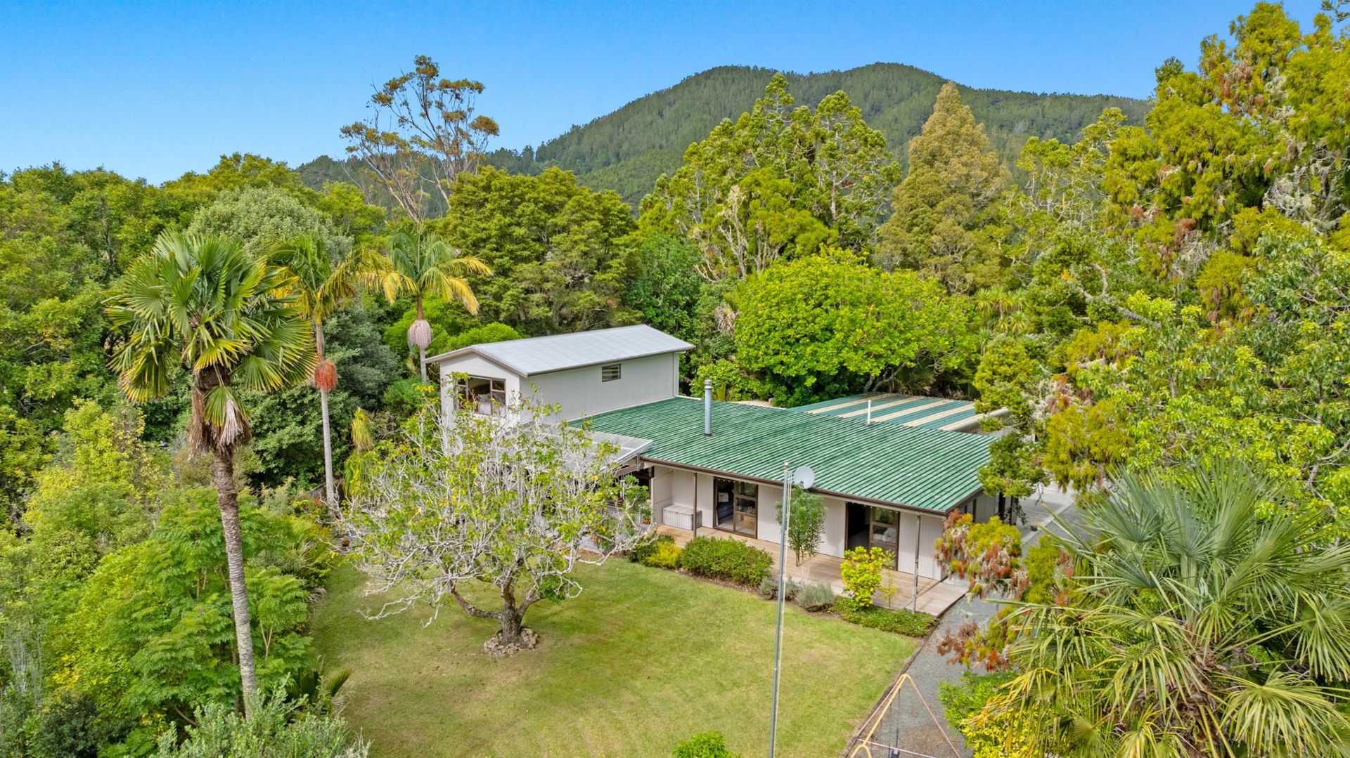 2395 State Highway 1, Brynderwyn,, KAIWAKA