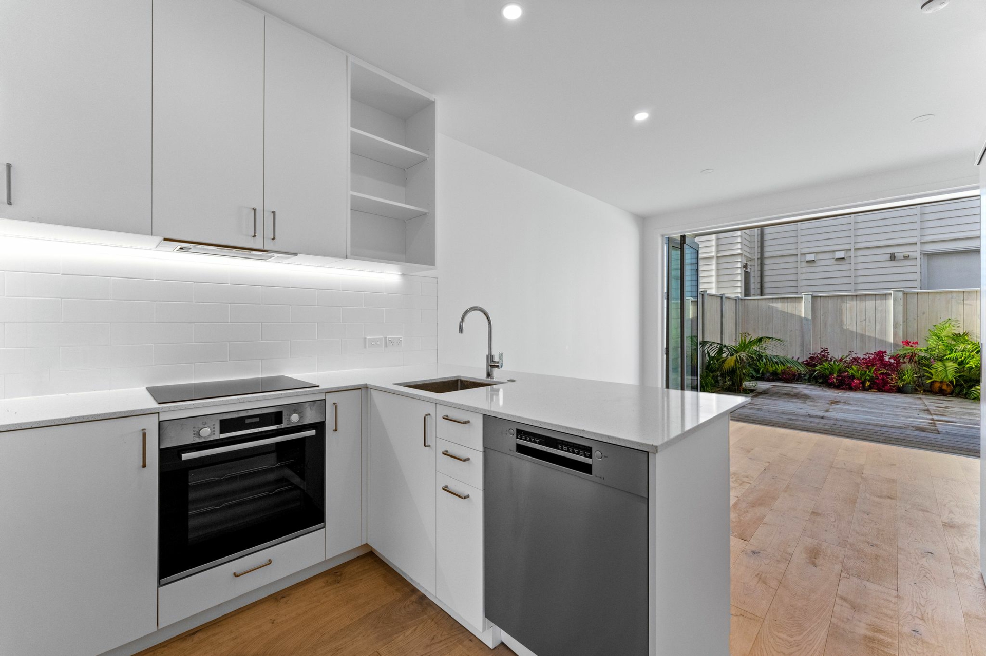 12 Titoki Close, MATAKANA
