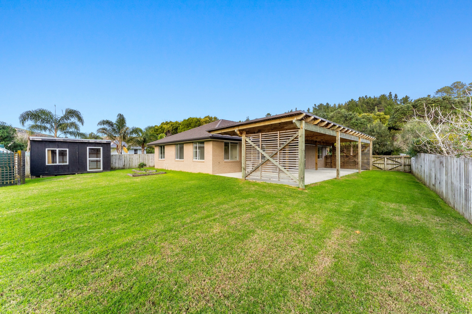25 Bathgate Road, PAKIRI