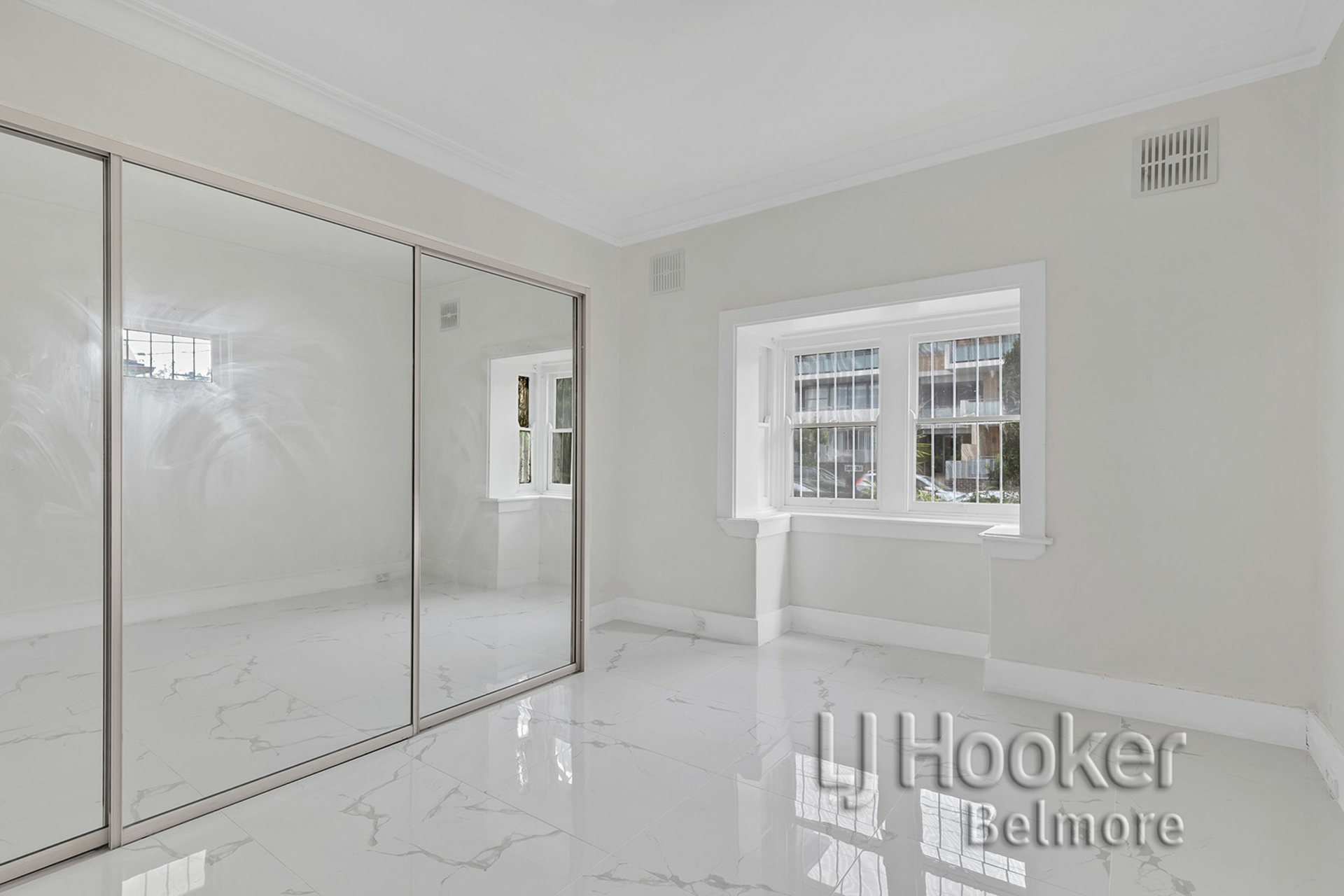 295 Burwood Road — photo 3 of 4