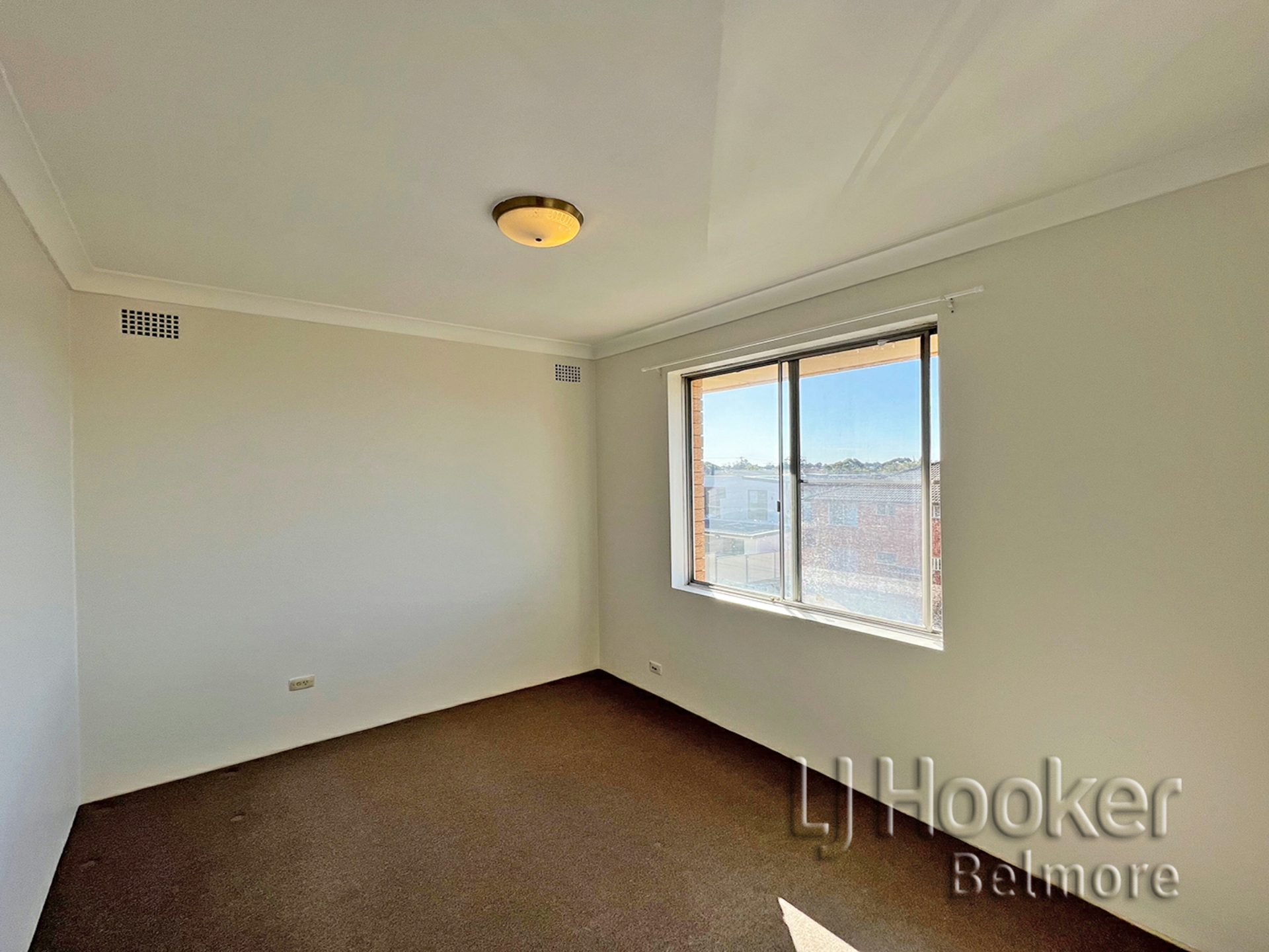 6/19 Duke Street, CAMPSIE