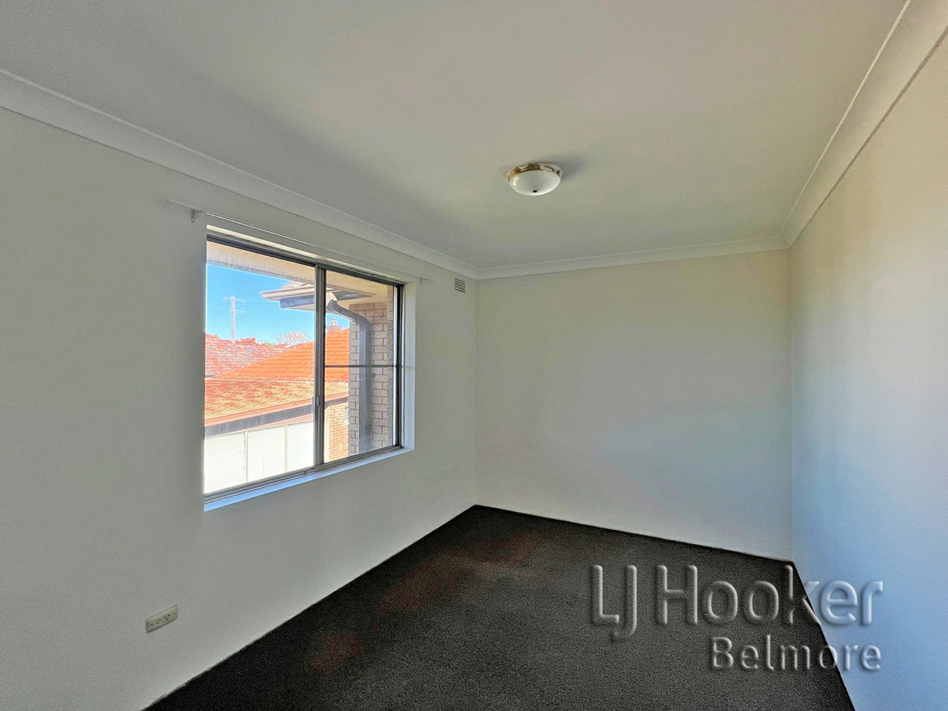 6/19 Duke Street, CAMPSIE