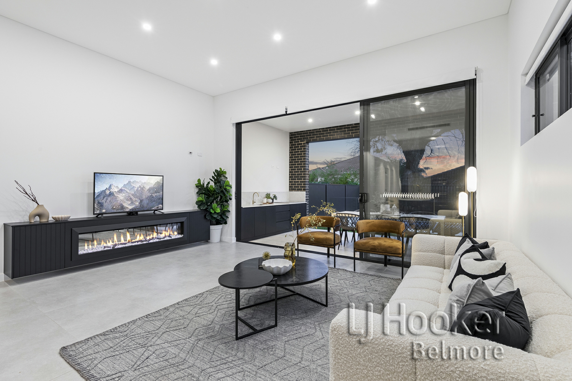 4 Harvey Avenue, PADSTOW