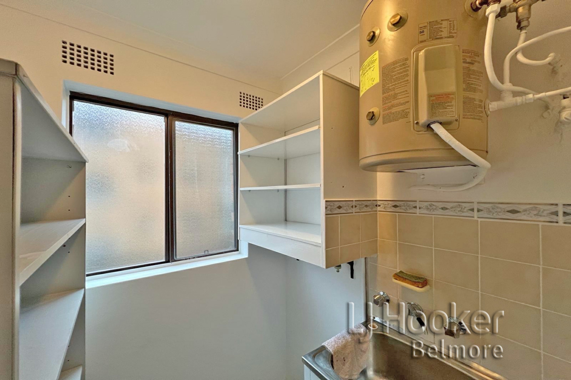 2/33 Fairmount Street, LAKEMBA