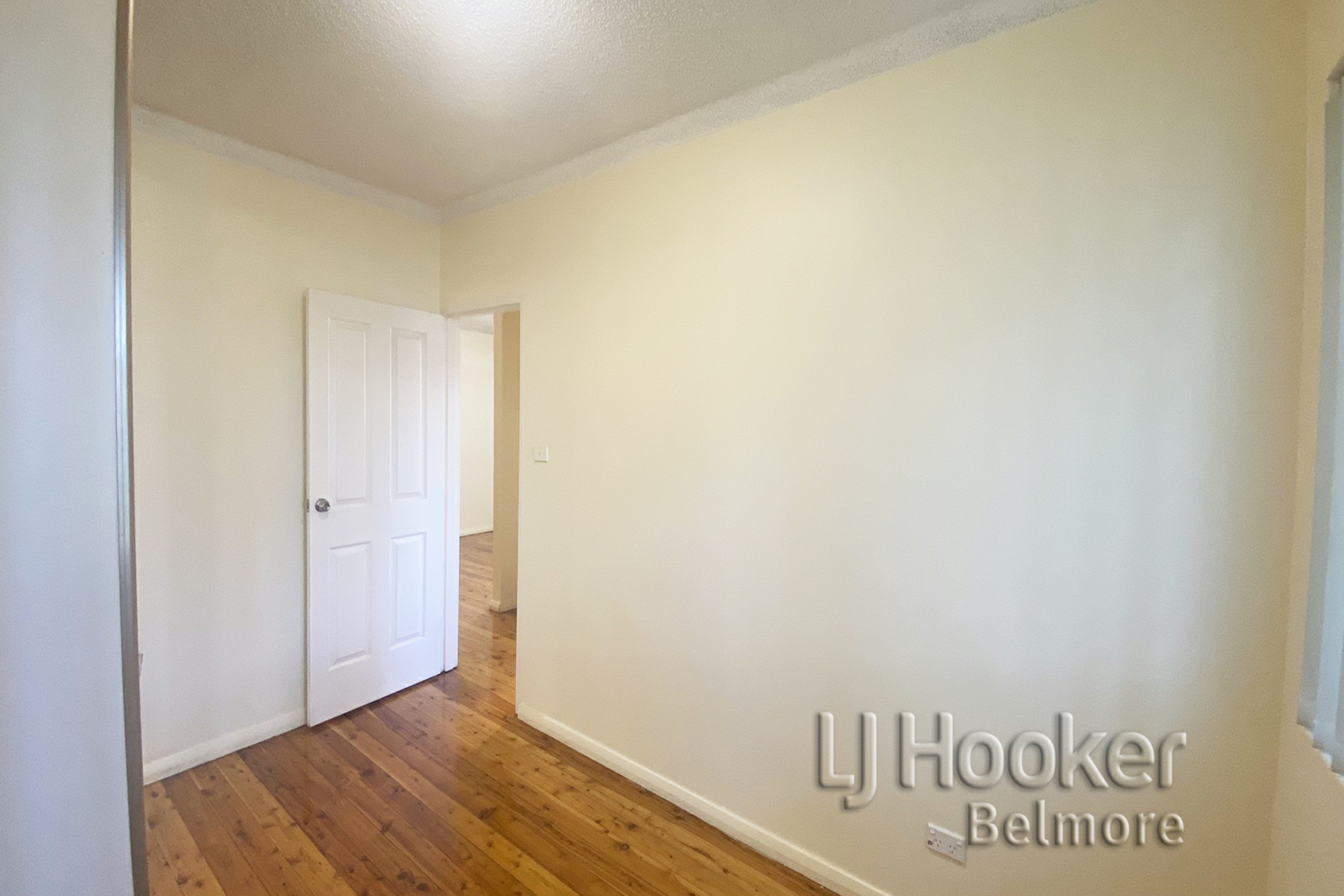 2/104 Victoria Road, PUNCHBOWL