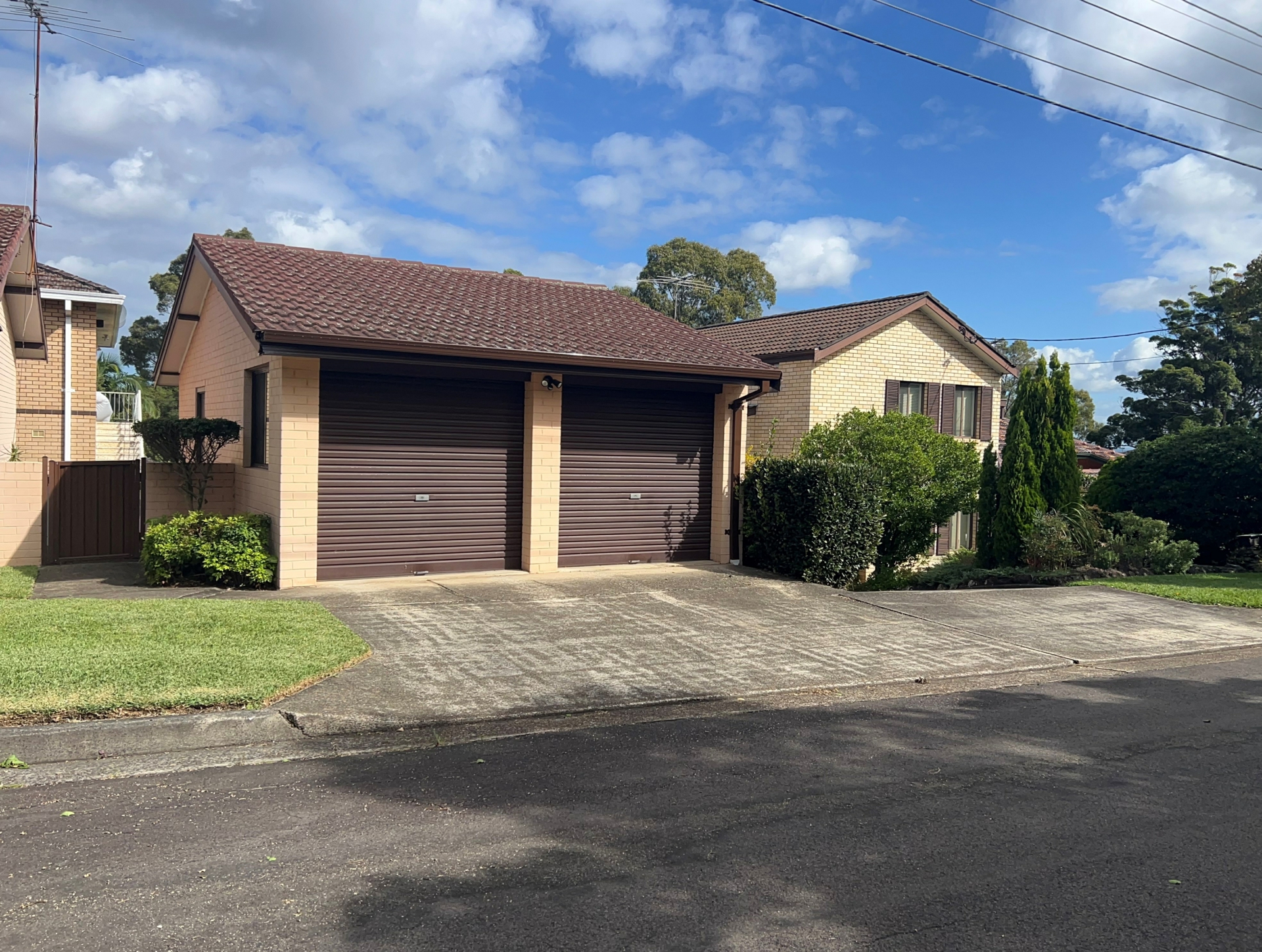 19 Raymond Avenue, ROSELANDS