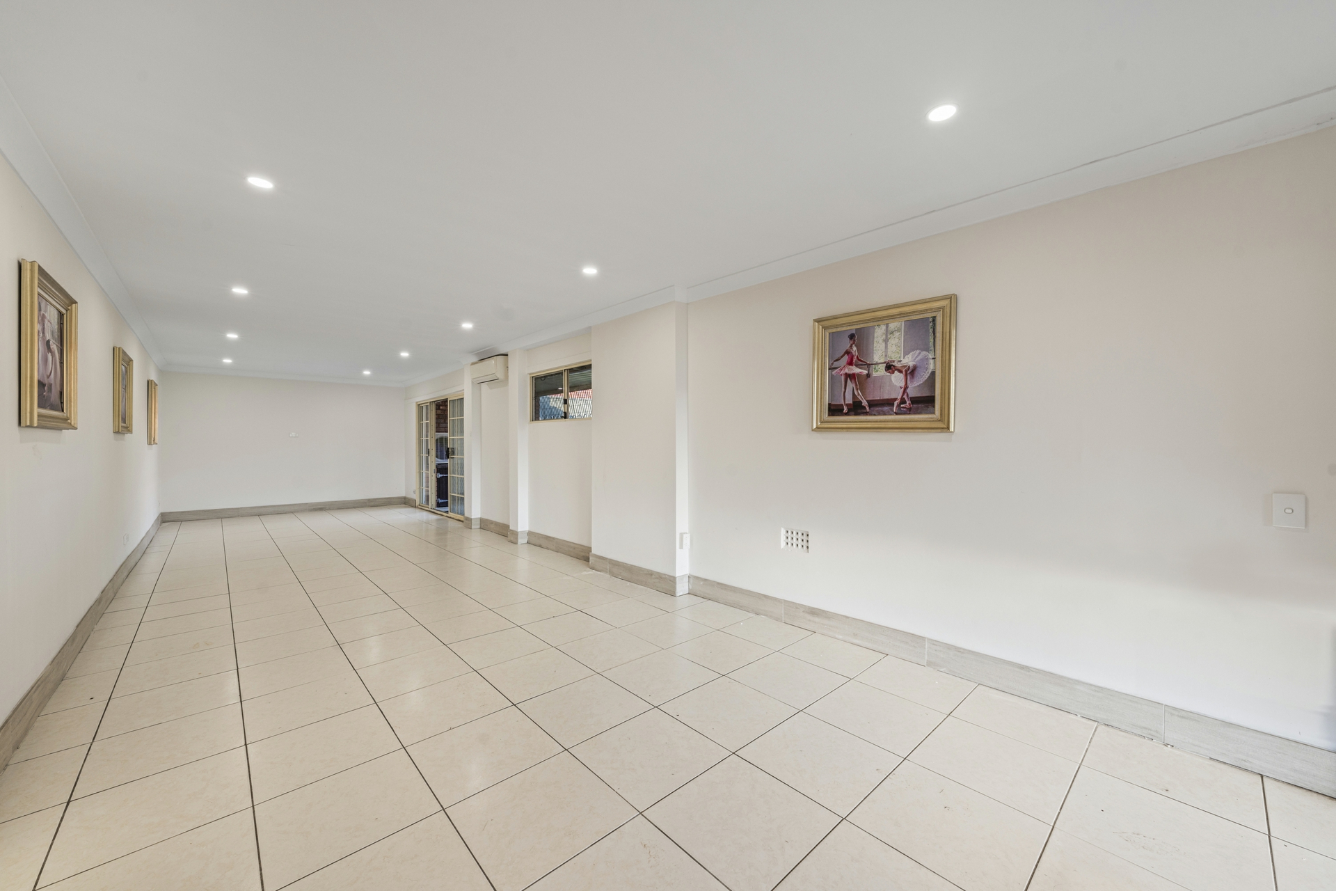 19 Eleanor Avenue, BELMORE