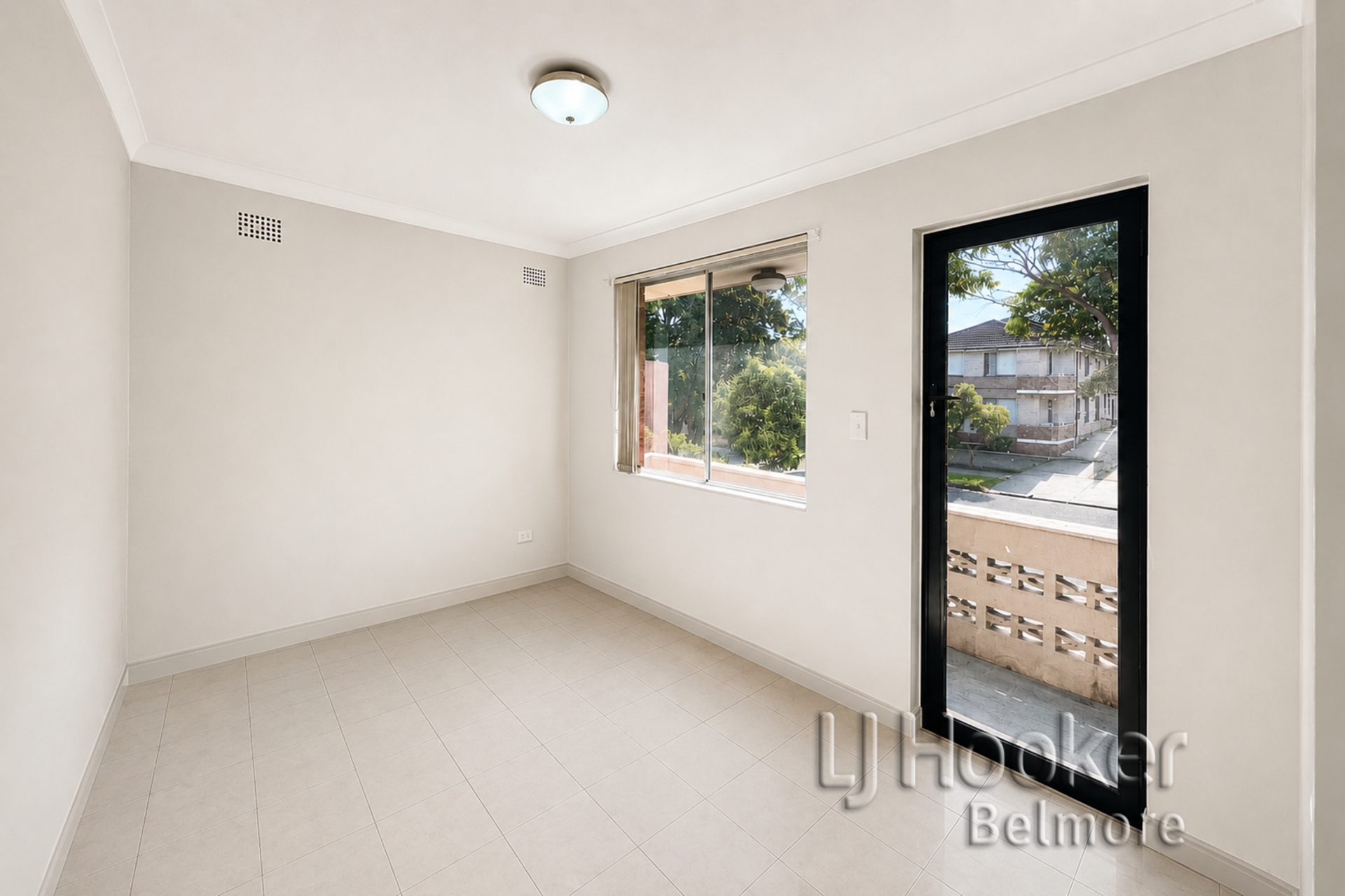 4/74 Knox Street — photo 2 of 4