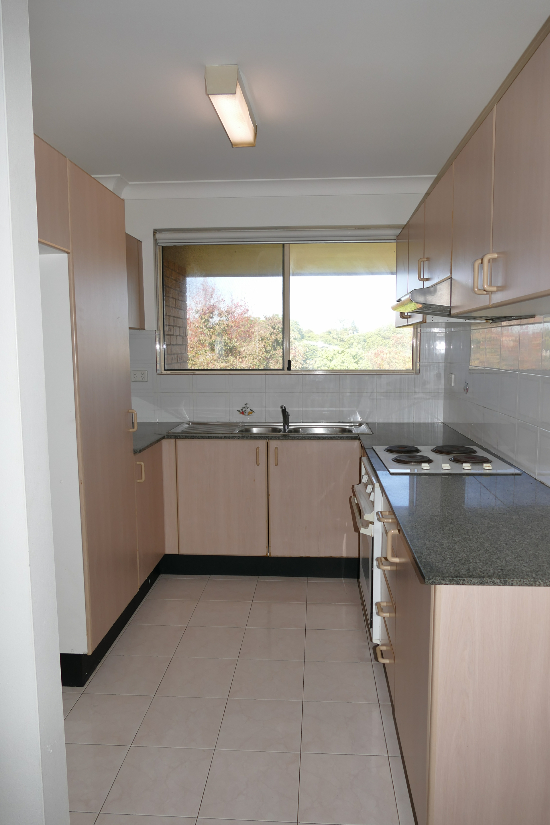 38/101 Bridge Road — photo 3 of 9