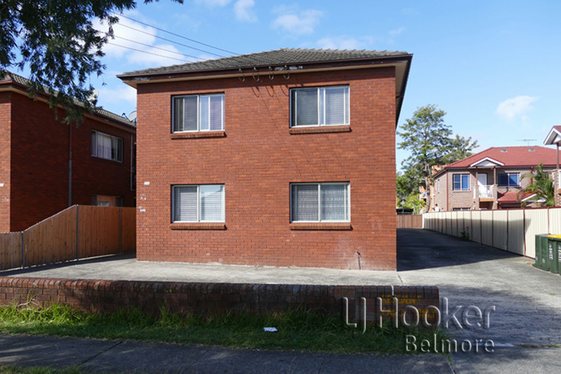 1/266 River Avenue — photo from LJ Hooker Belmore
