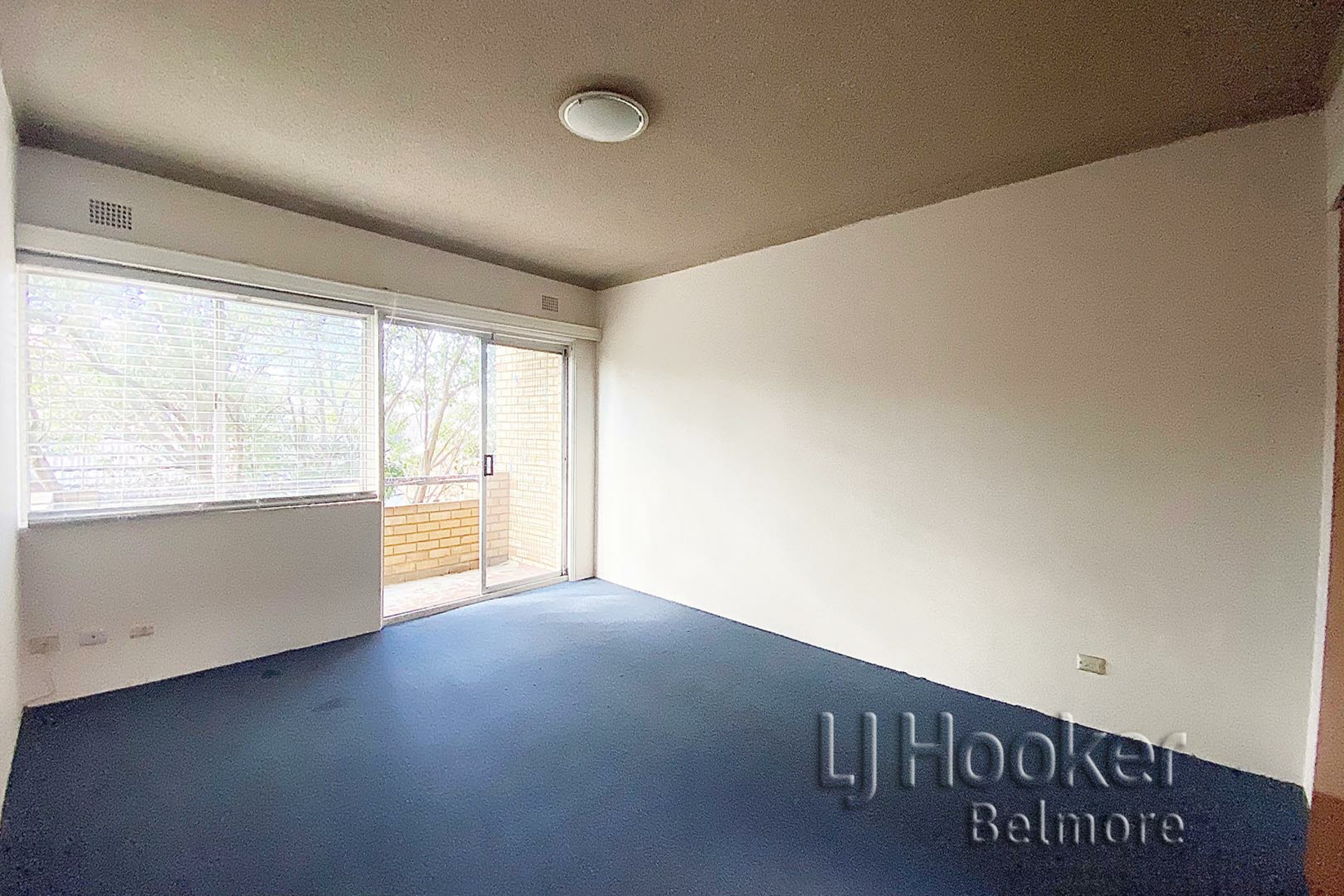 4/54 Etela Street — photo 2 of 6