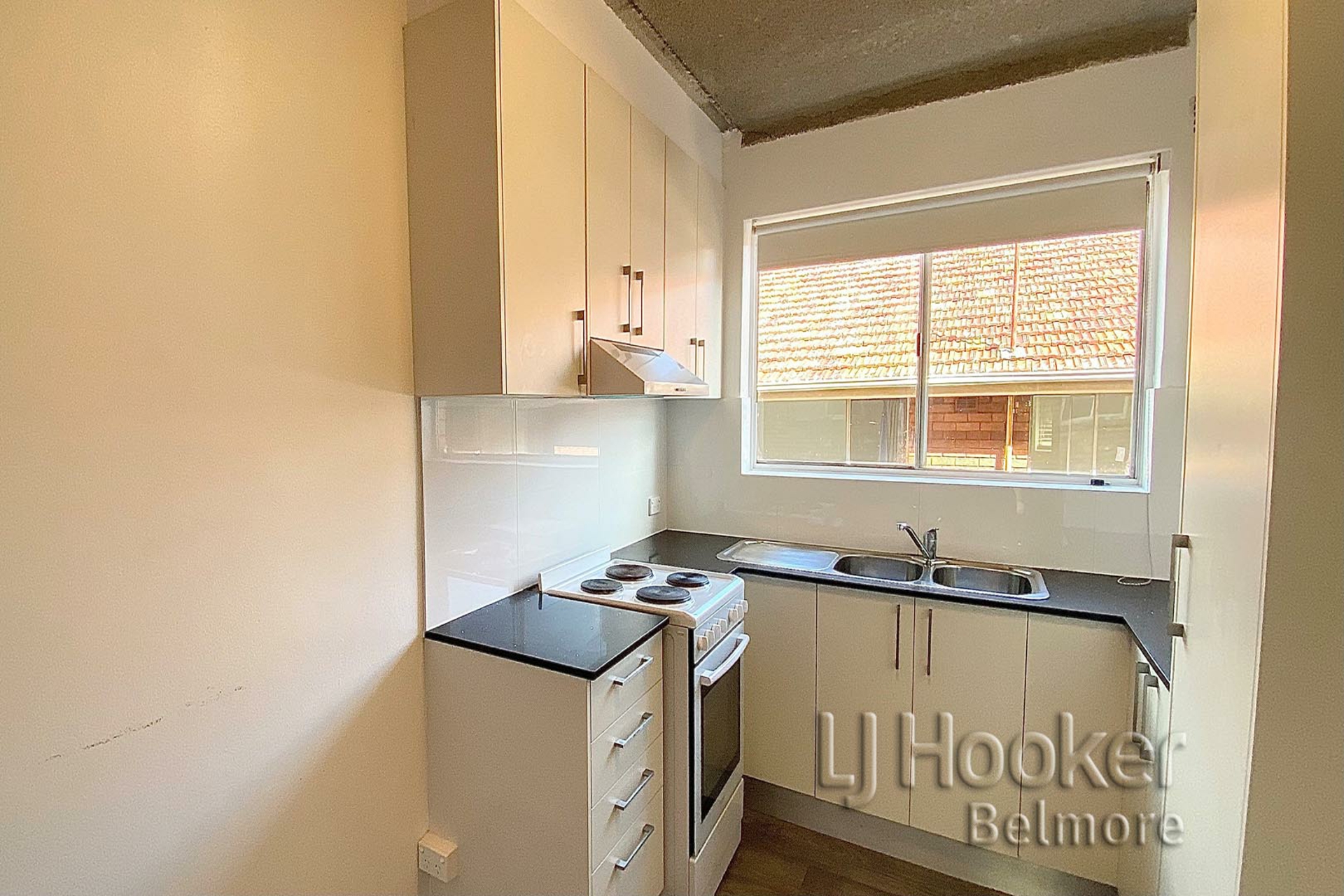 4/54 Etela Street — photo 3 of 6
