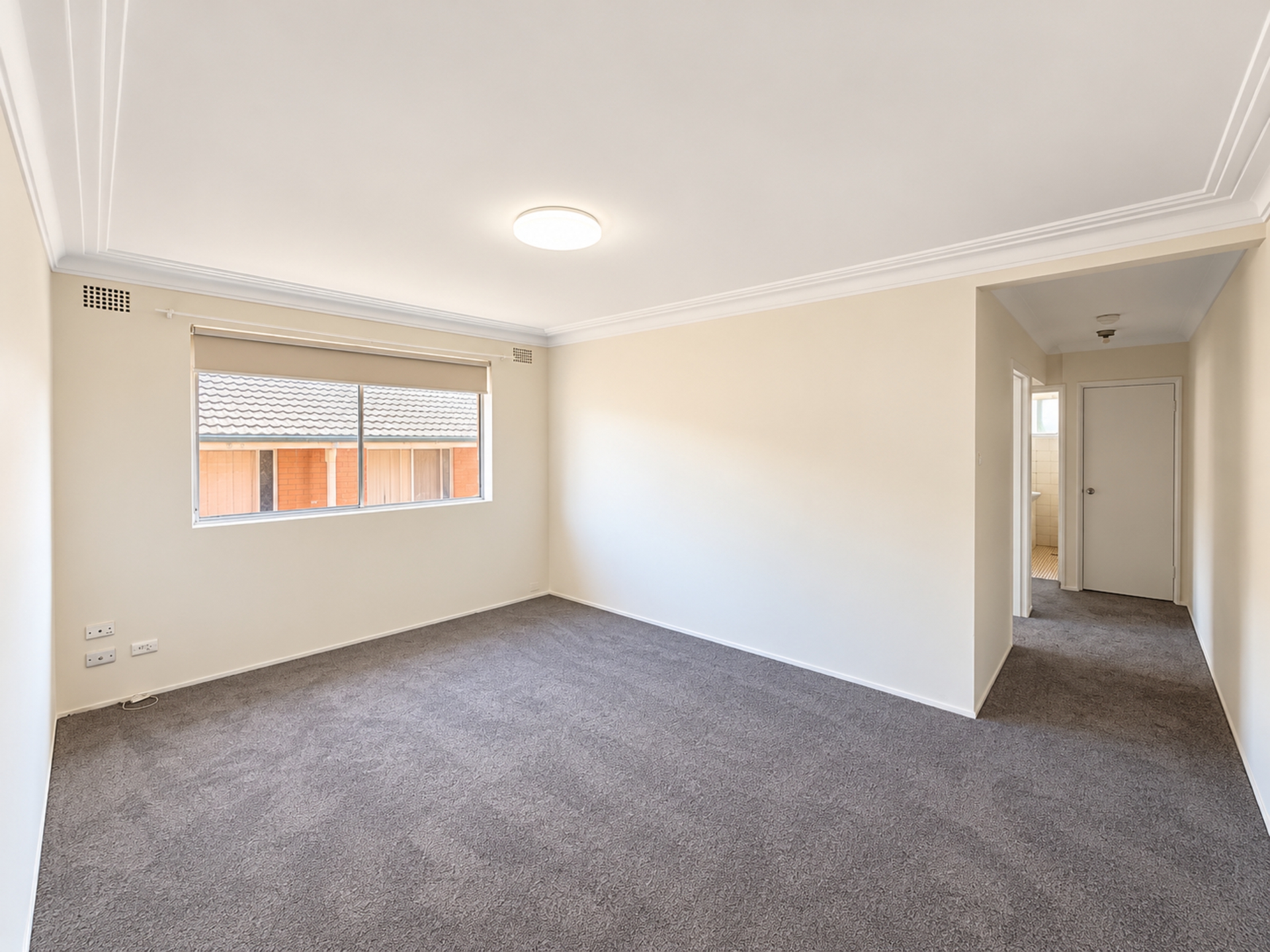 5/17 Denman Avenue — photo from LJ Hooker Belmore