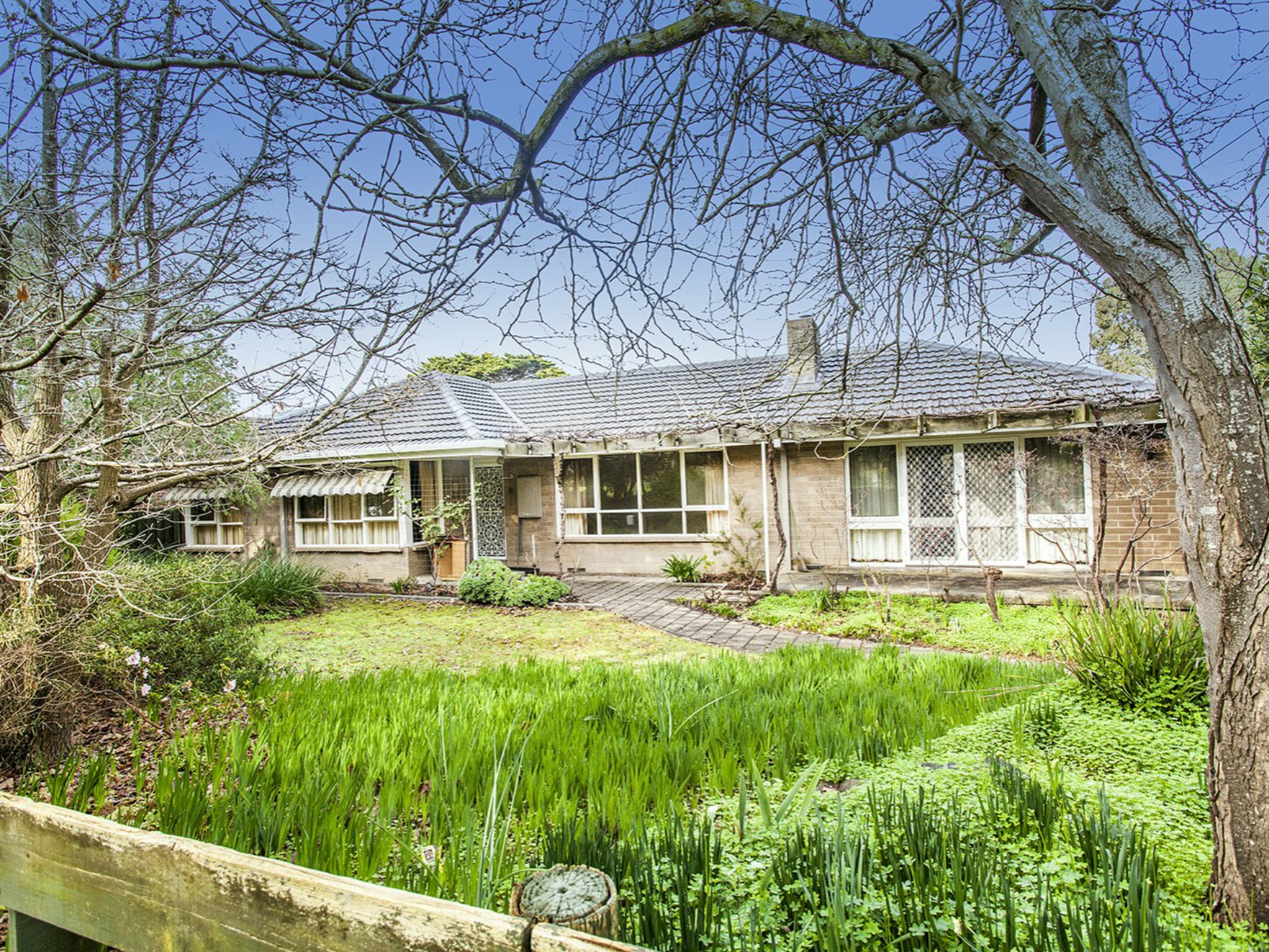 106 Cambridge Road Kilsyth VIC