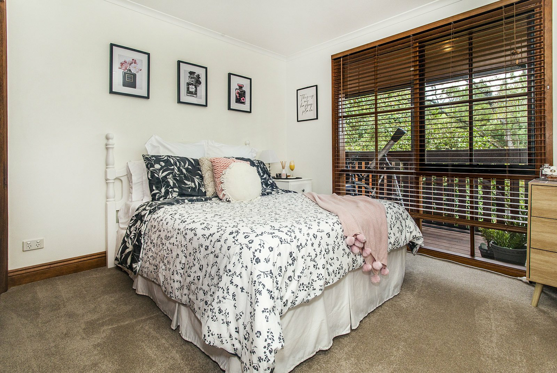 12 Fern Street, THE BASIN
