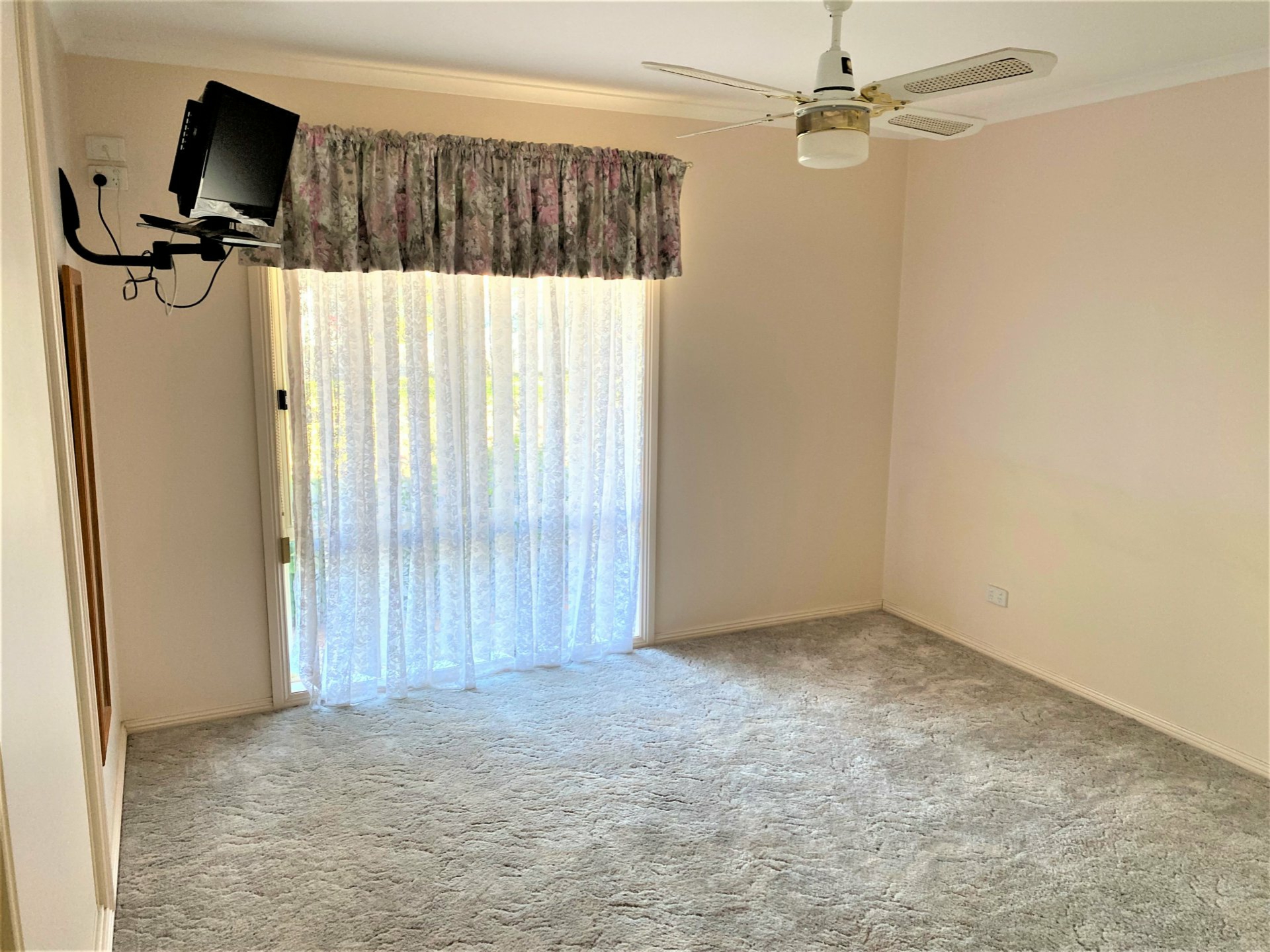 Unit 1/16 Gummow Street, SWAN HILL