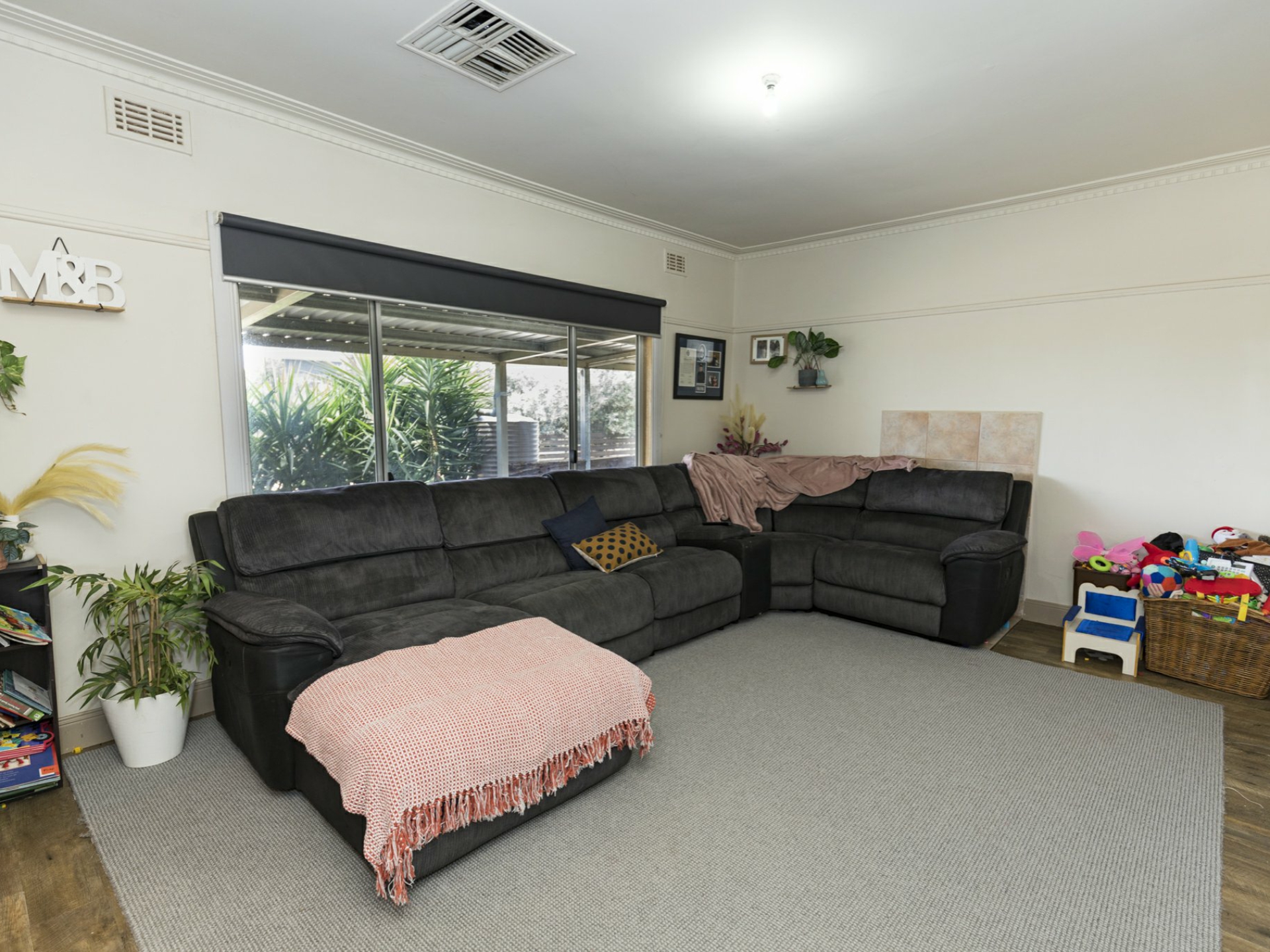 86 Lake Road Woorinen South VIC Property Details LJ Hooker