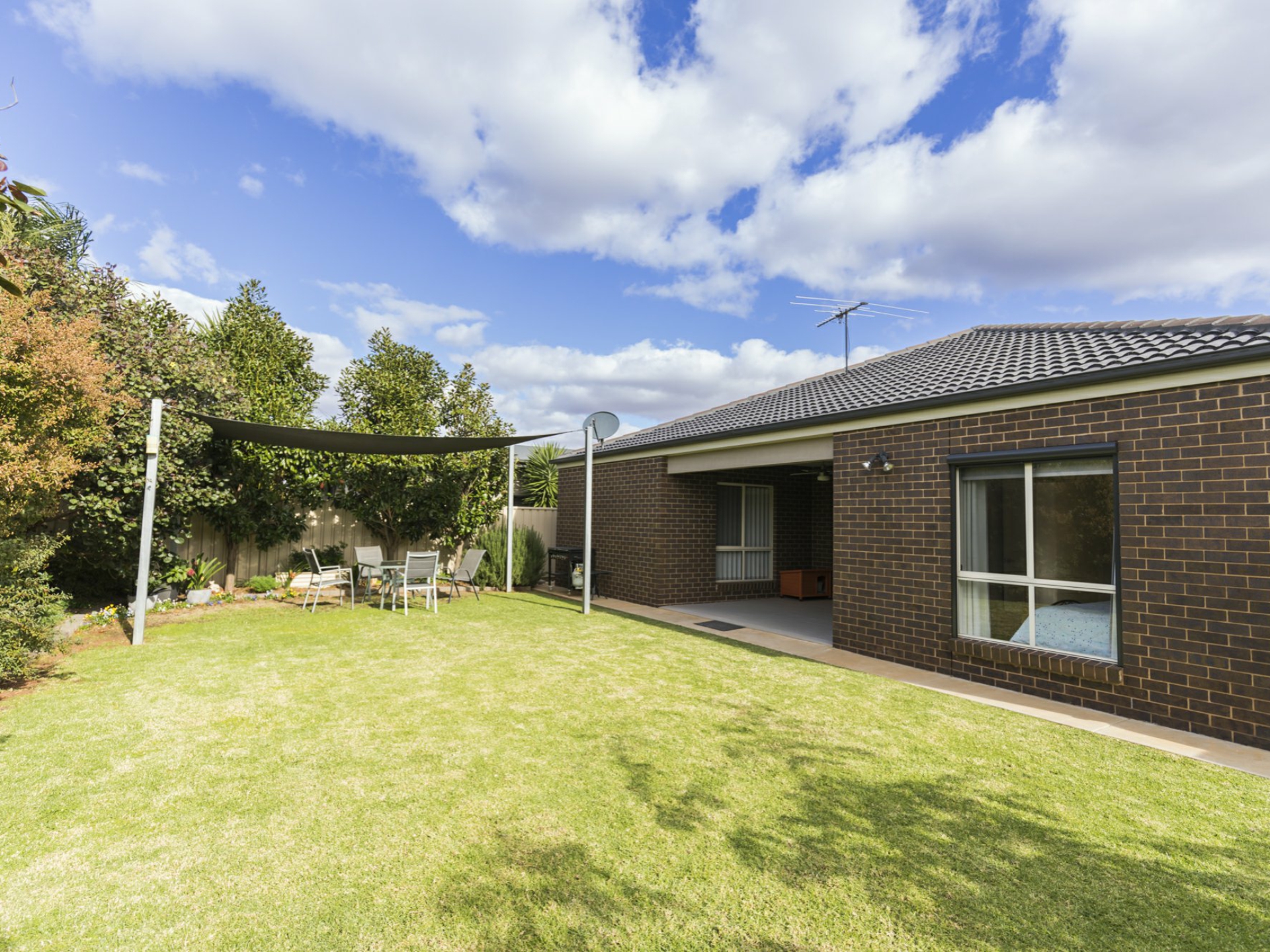8 Dundas Lane, SWAN HILL