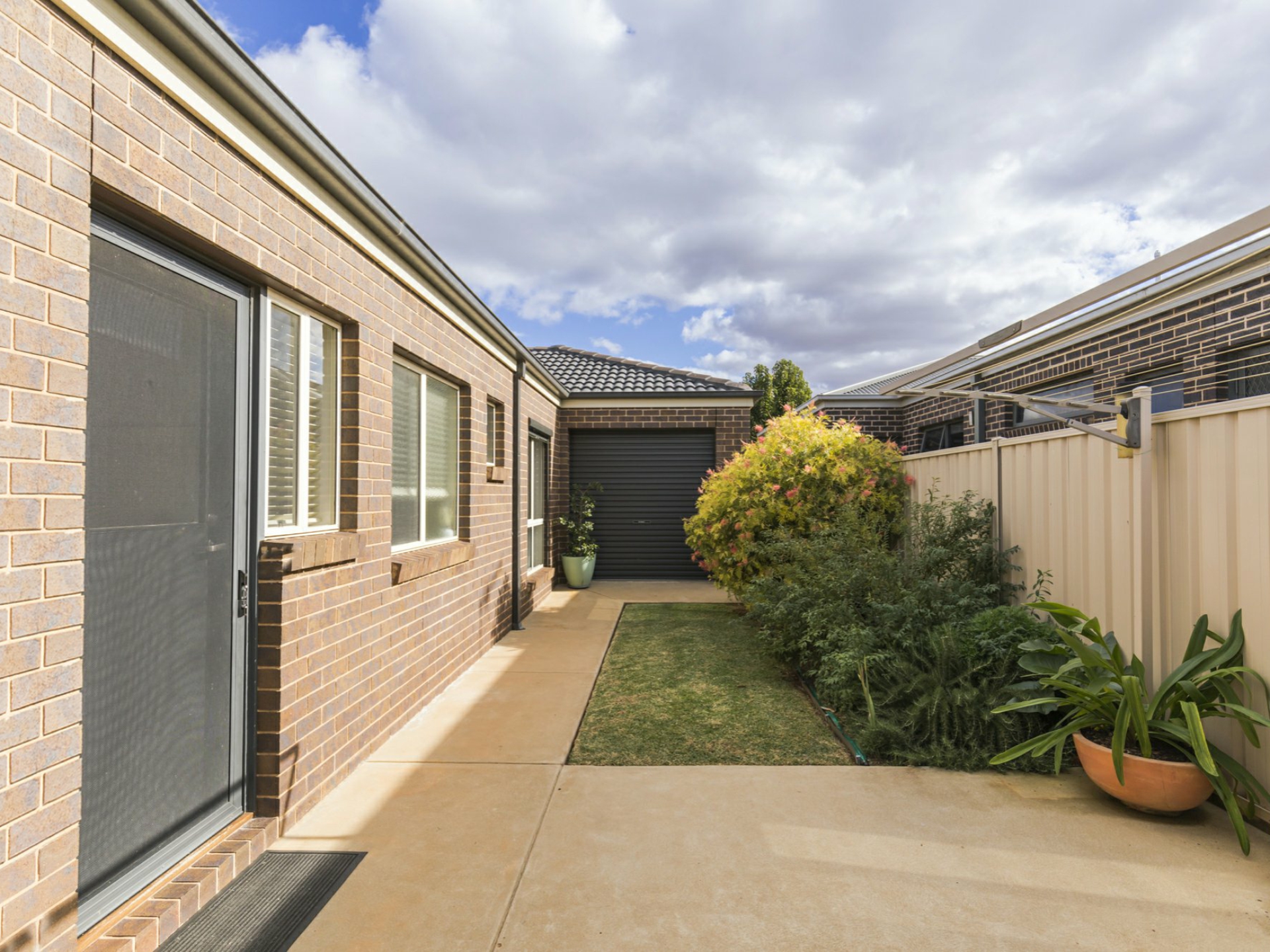 8 Dundas Lane, SWAN HILL