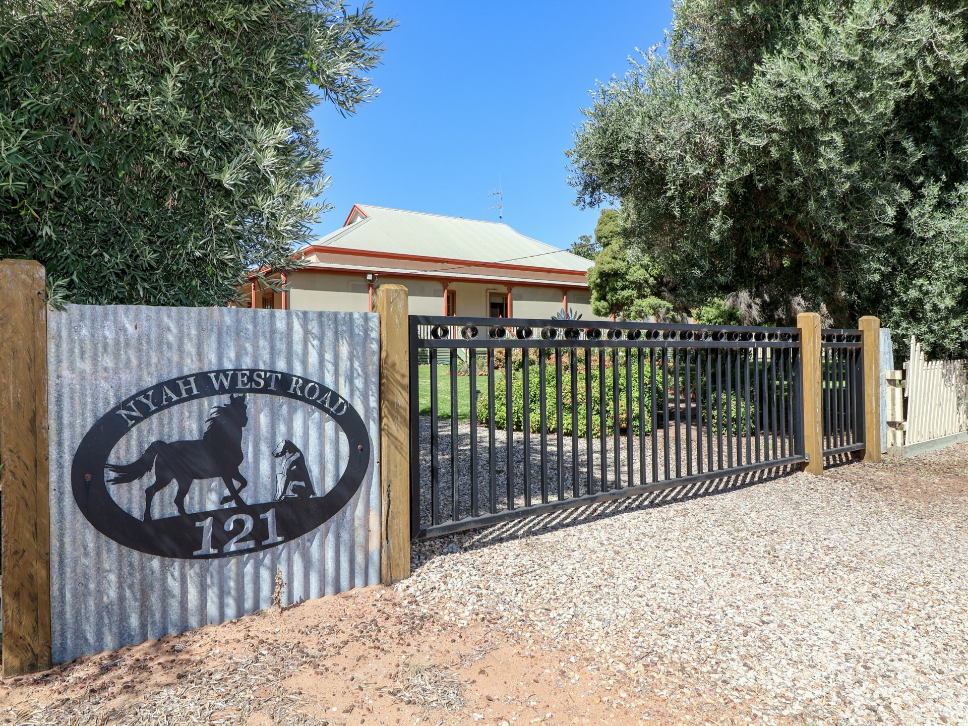 121 Nyah West Road, NYAH WEST