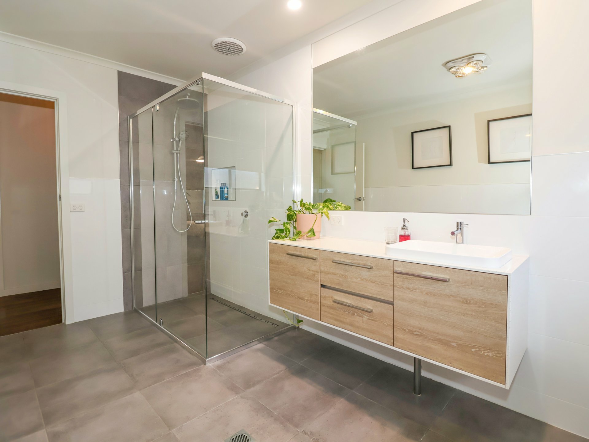 5 Boys Street, SWAN HILL