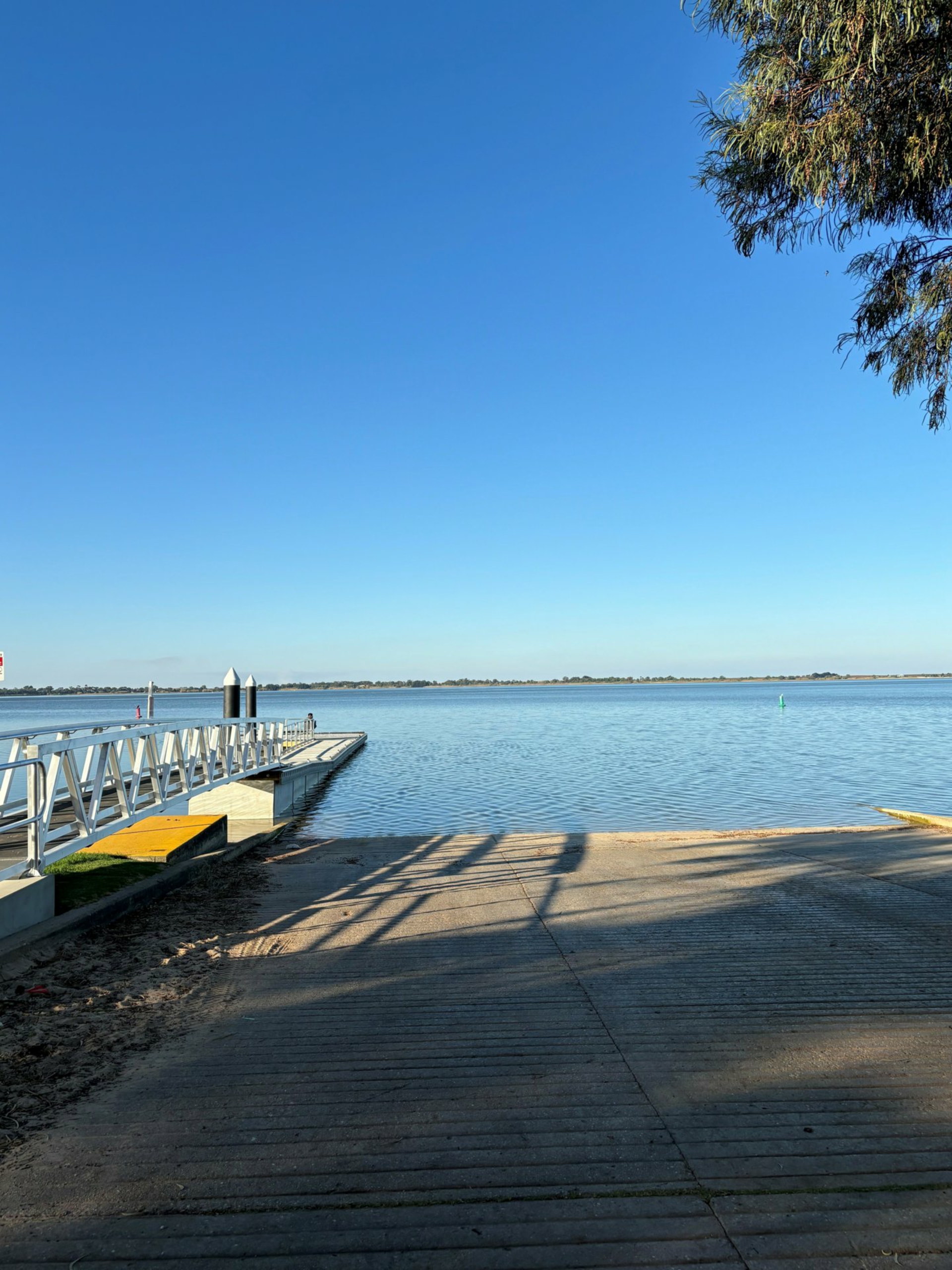 6 Wycombe Court, LAKE BOGA