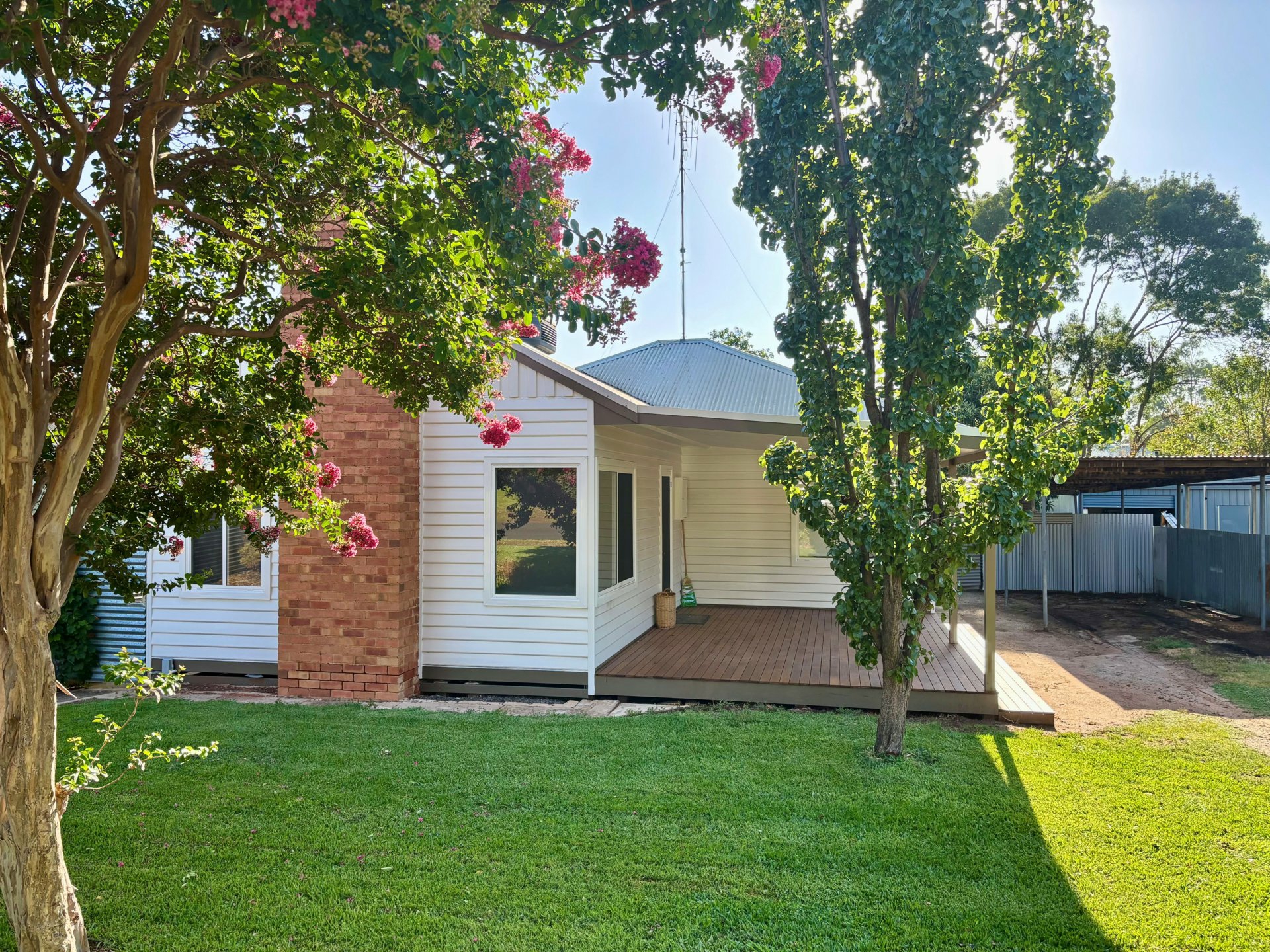 9 Marraboor Street — photo from LJ Hooker Swan Hill