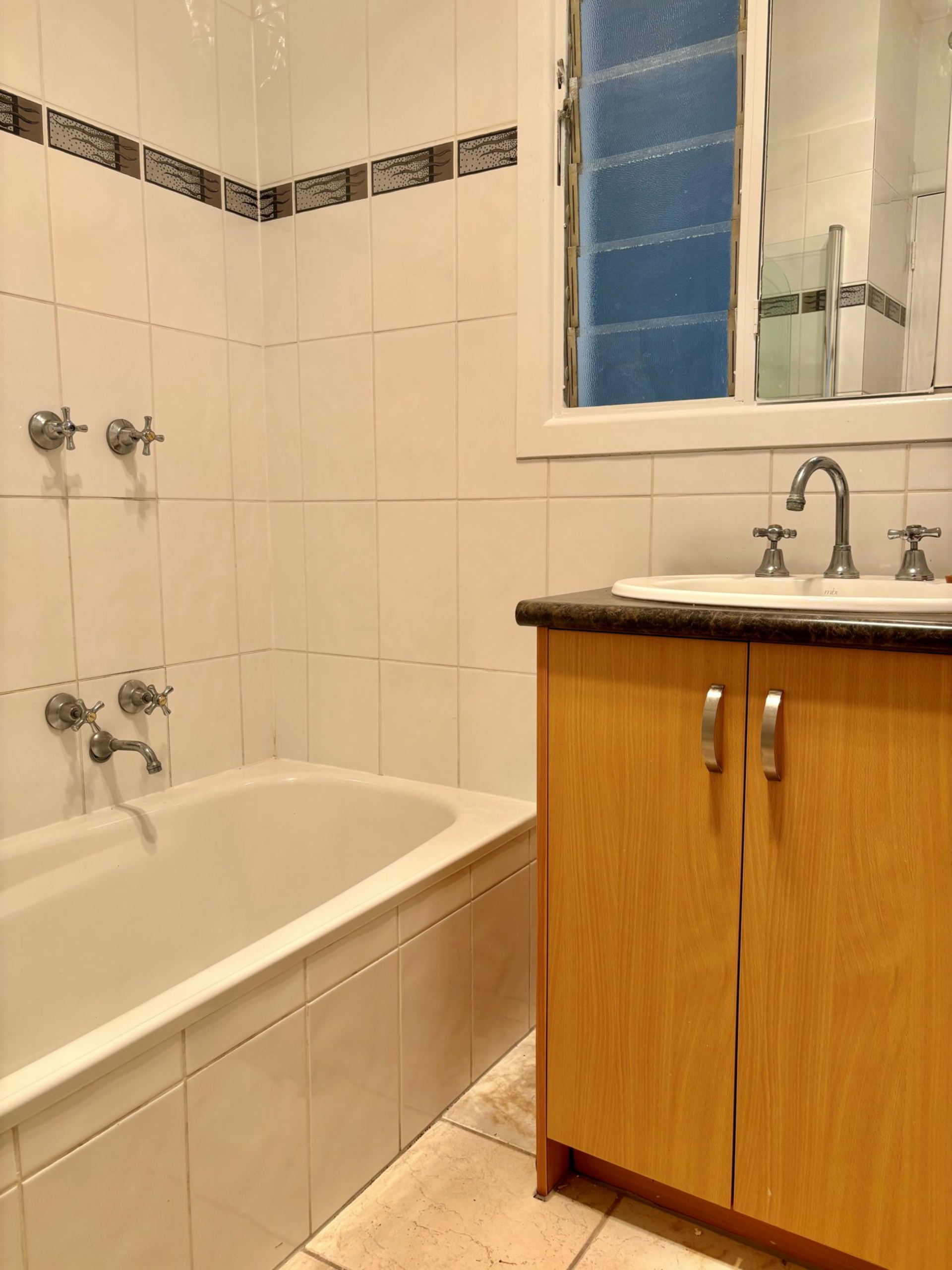 9 Marraboor Street — photo 11 of 14