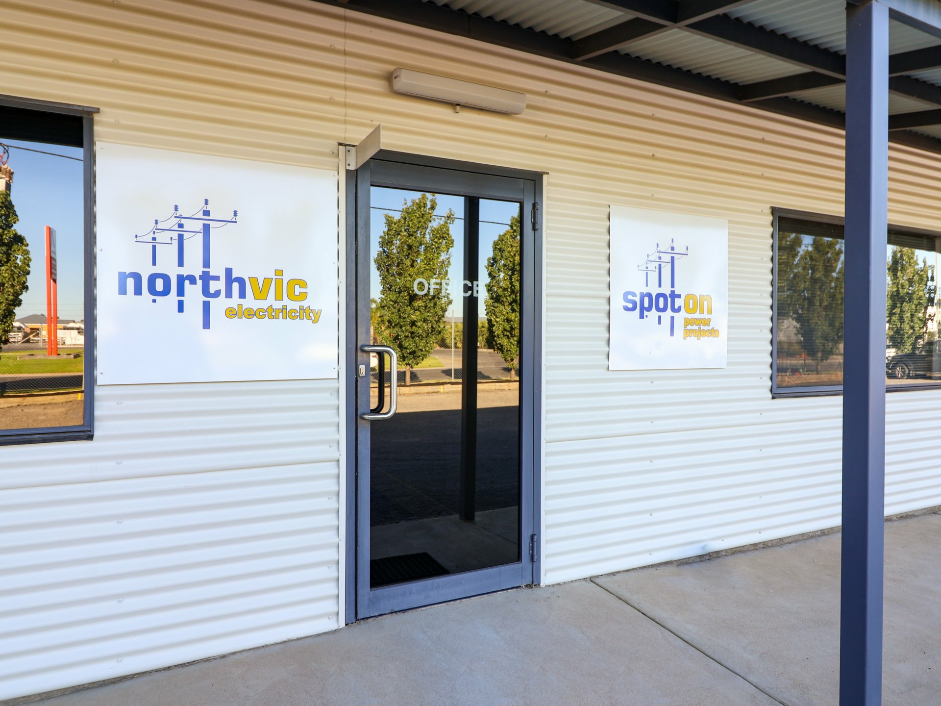 7 & 9 Jennings Road, SWAN HILL