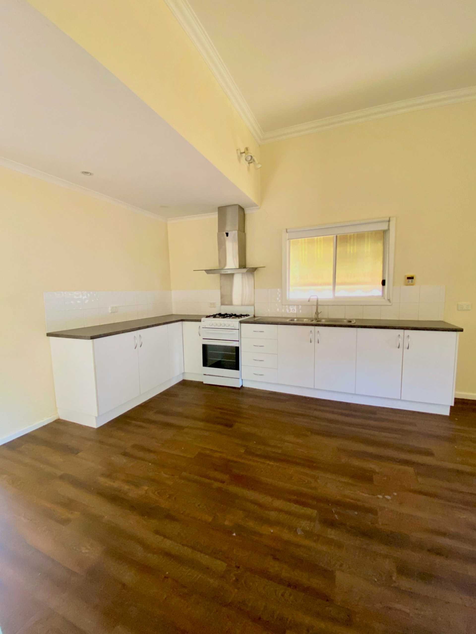 5 Tyrrell Street, LAKE BOGA
