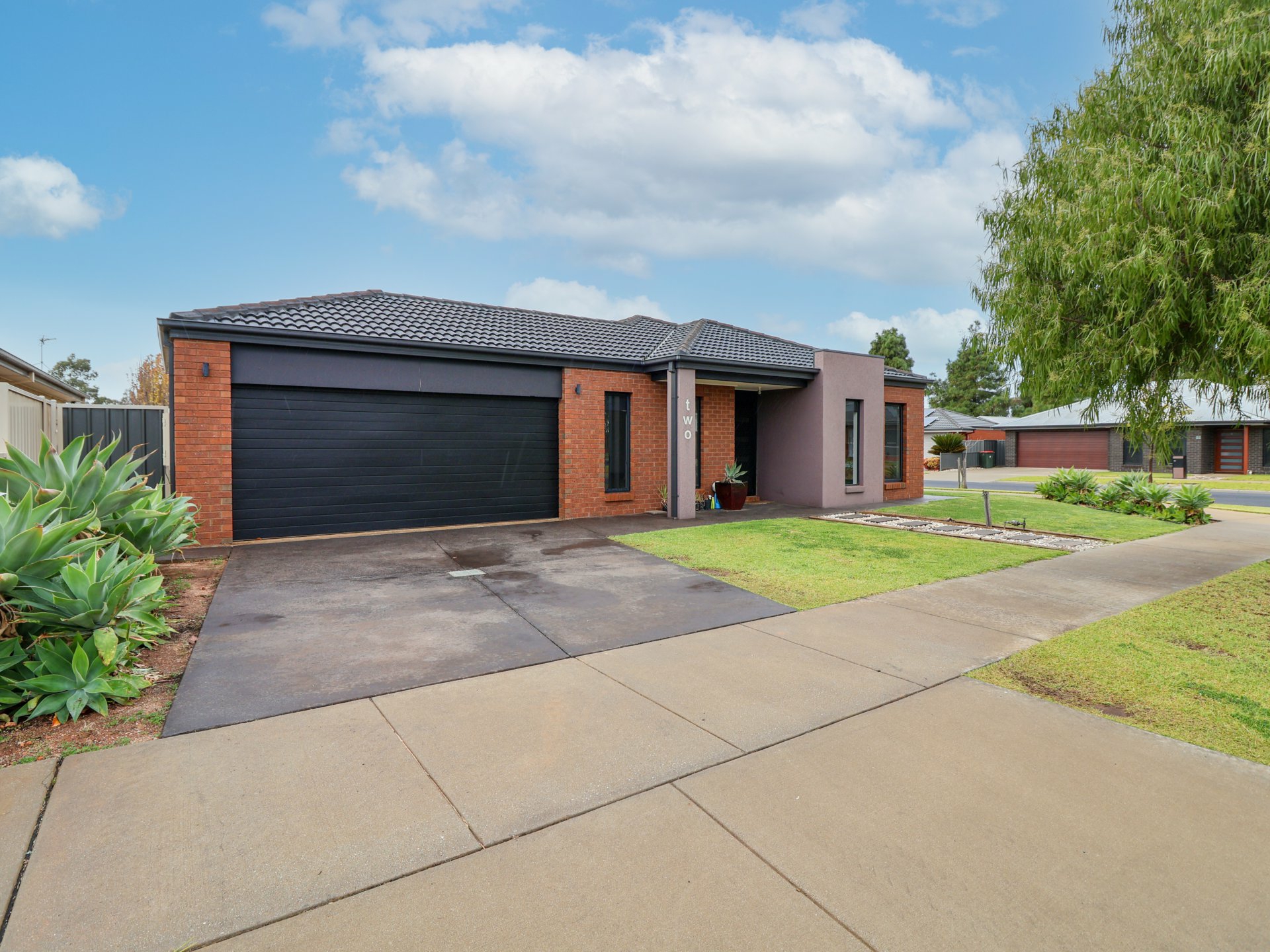 2 Dundas Lane, SWAN HILL