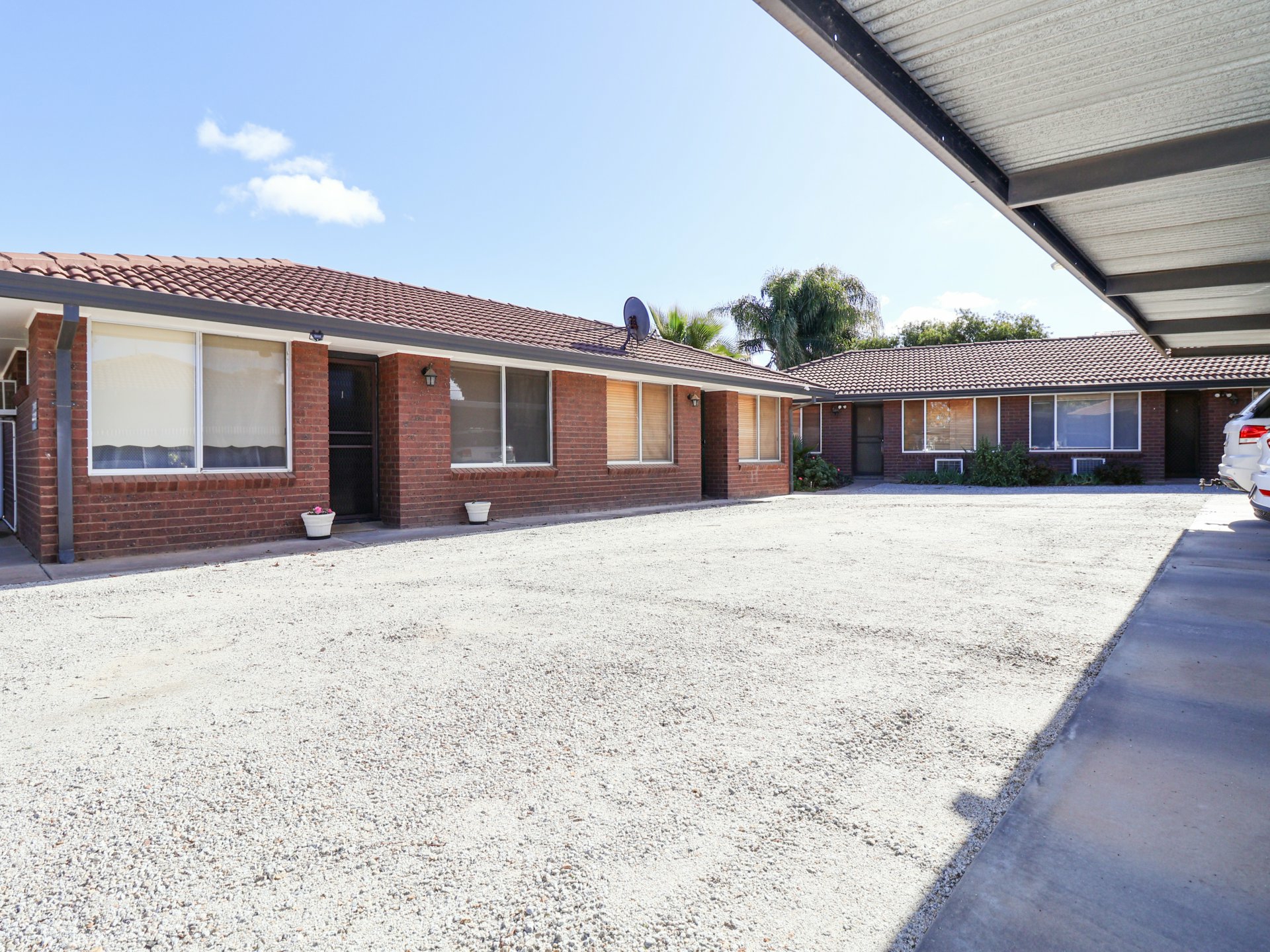 Unit 2 & 4/22 Gray Street, SWAN HILL