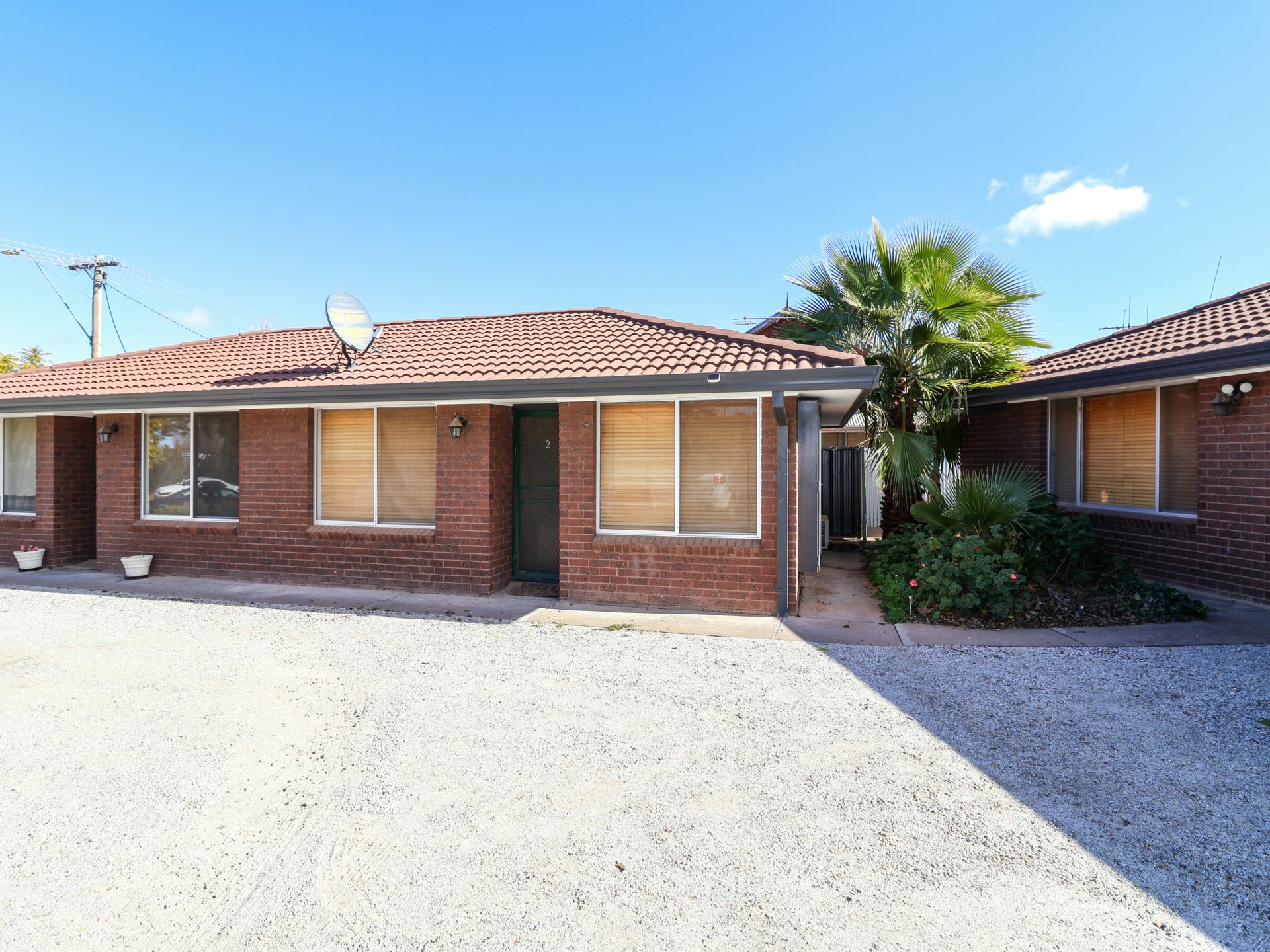 Unit 2 & 4/22 Gray Street, SWAN HILL