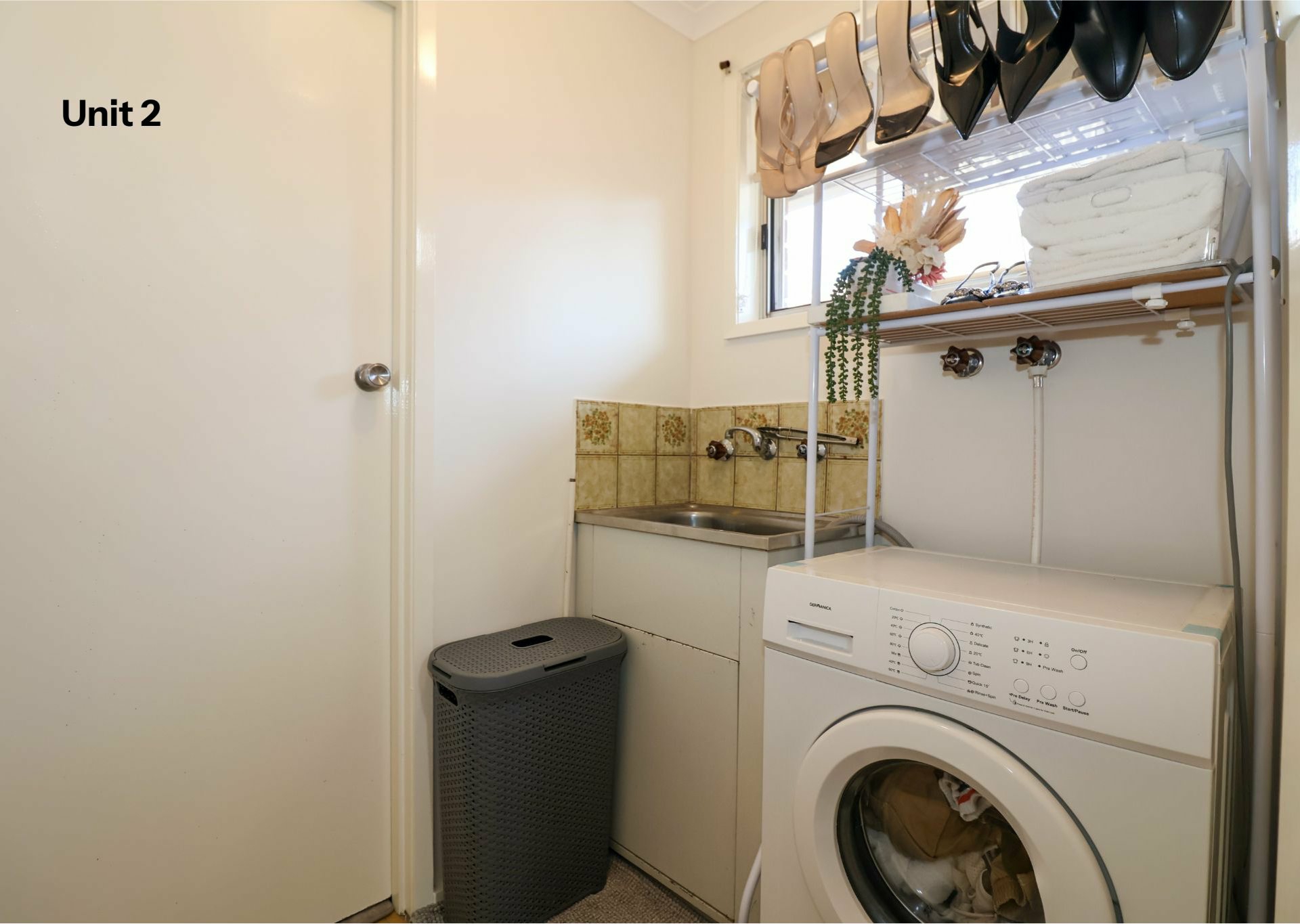 Unit 2 & 4/22 Gray Street, SWAN HILL