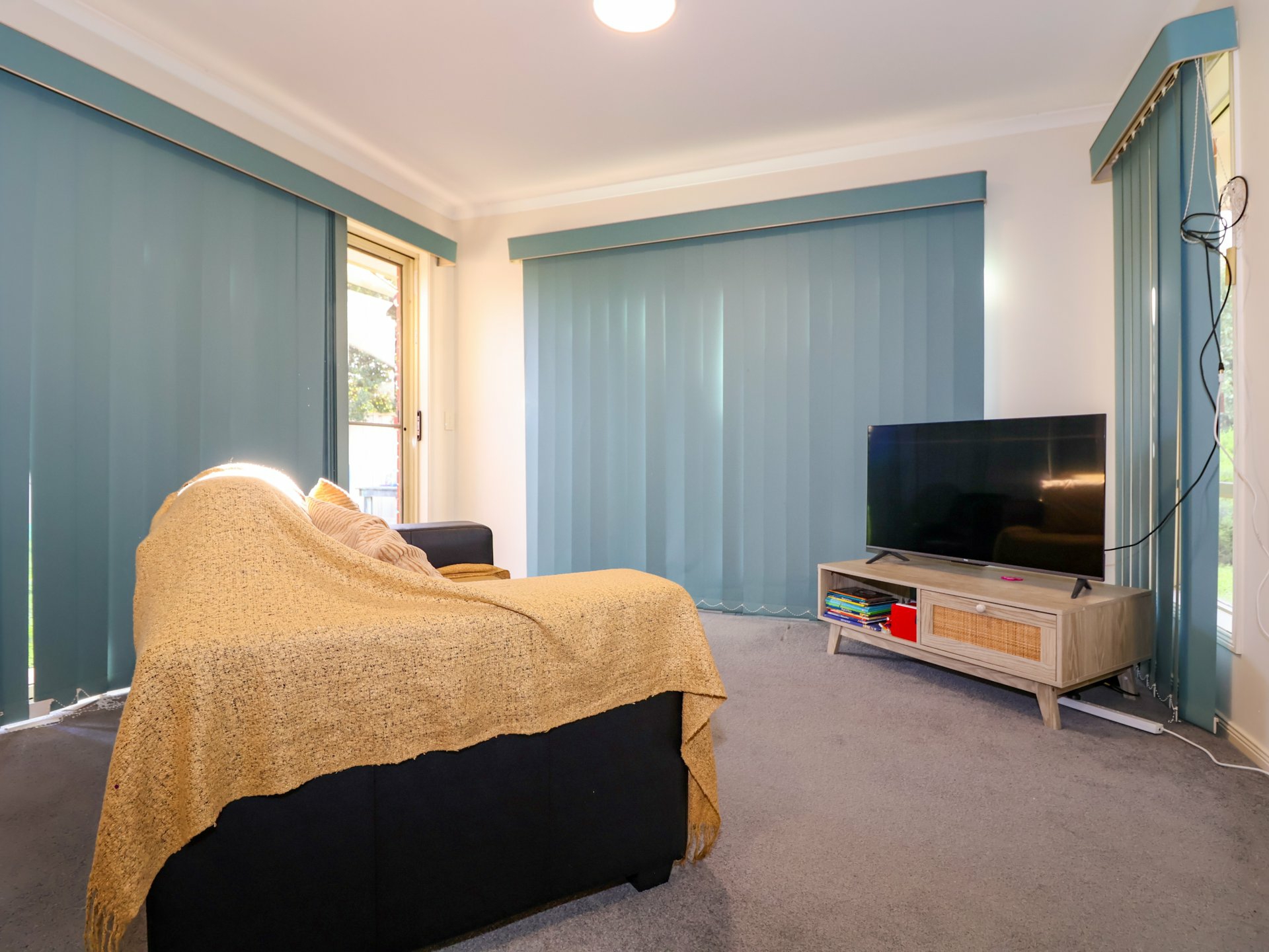 7 Nalder Drive — photo 5 of 14
