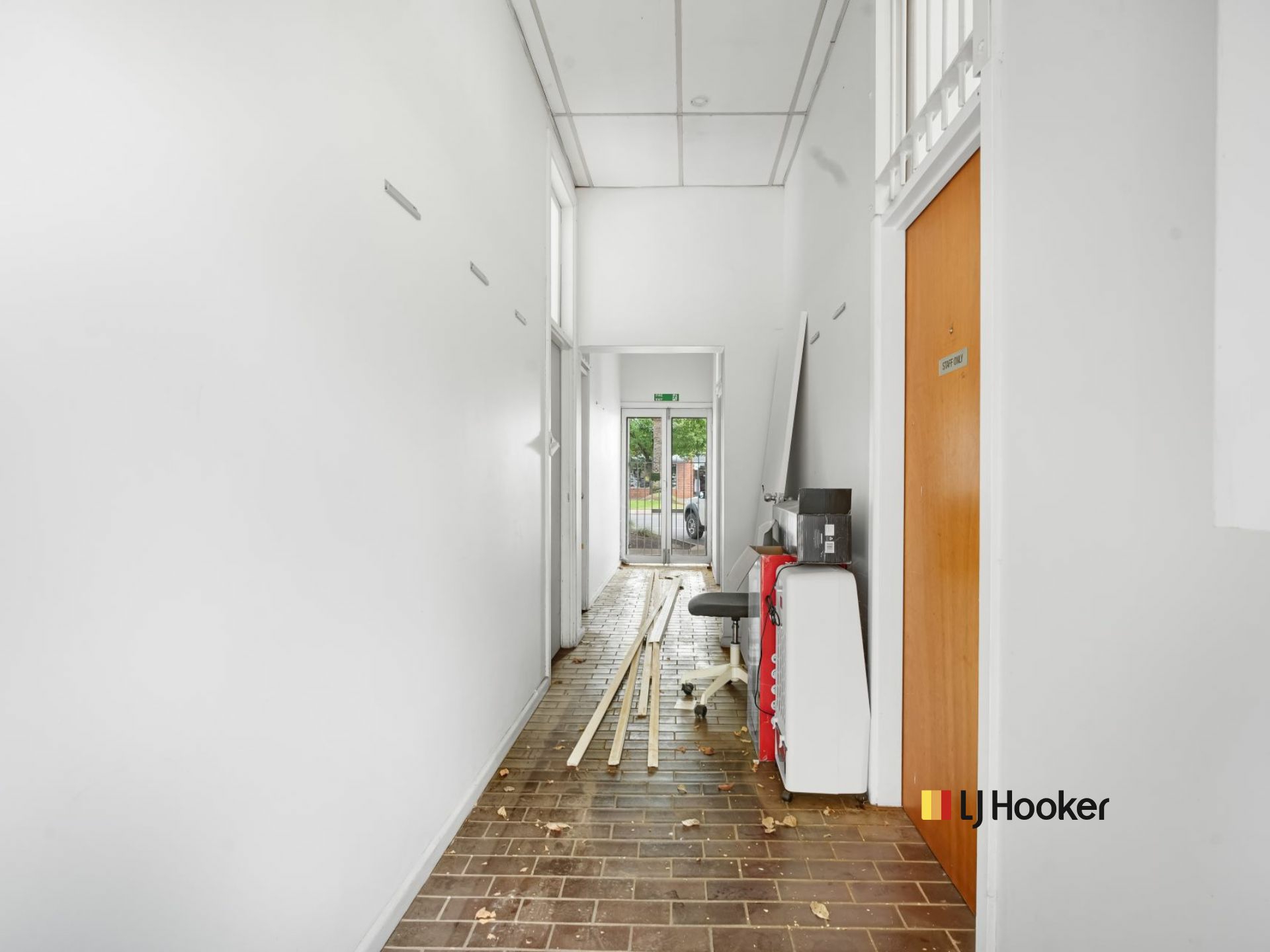 73 Dandaloo street — photo 5 of 8