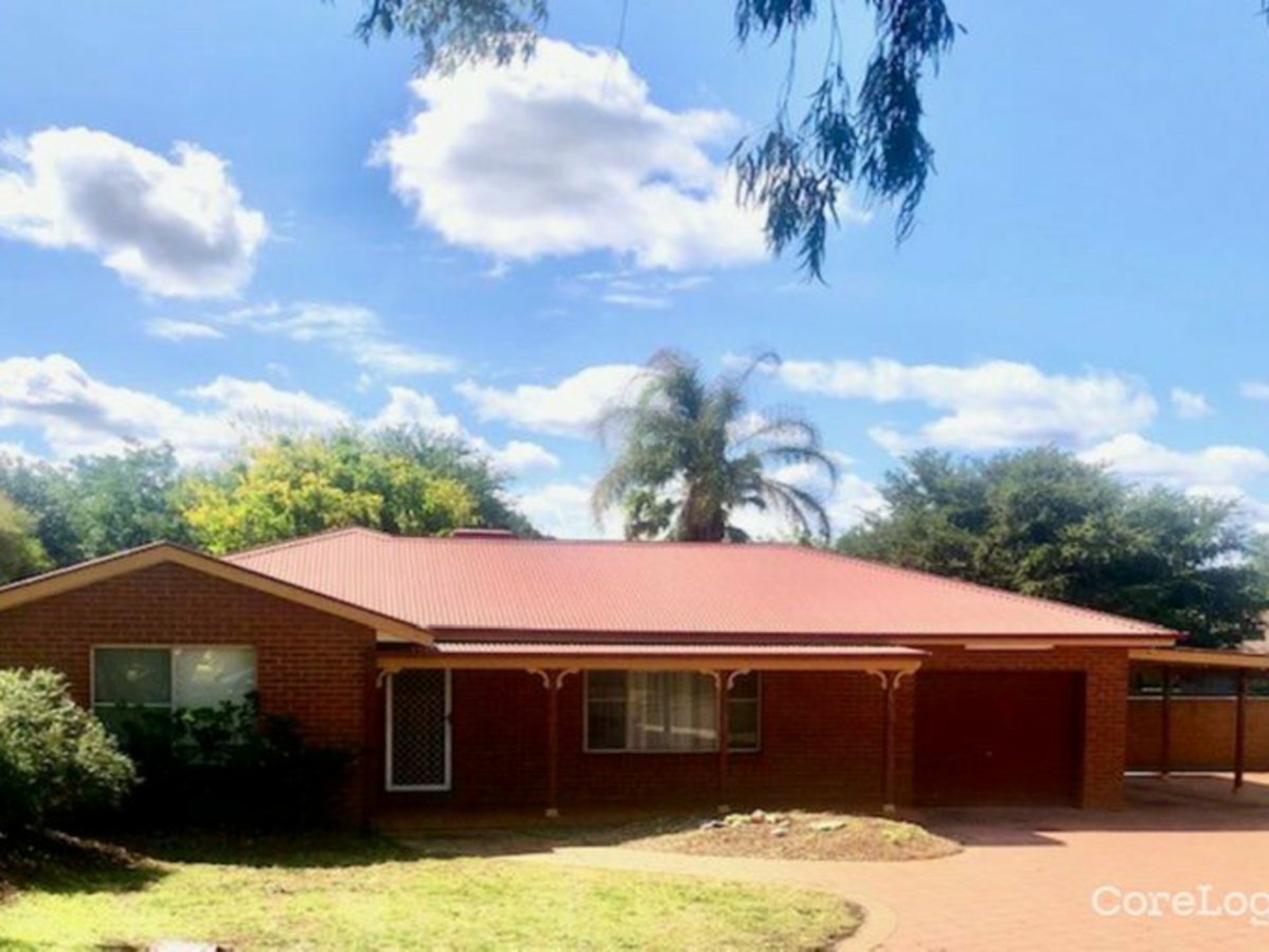 16 Swan Street, DUBBO