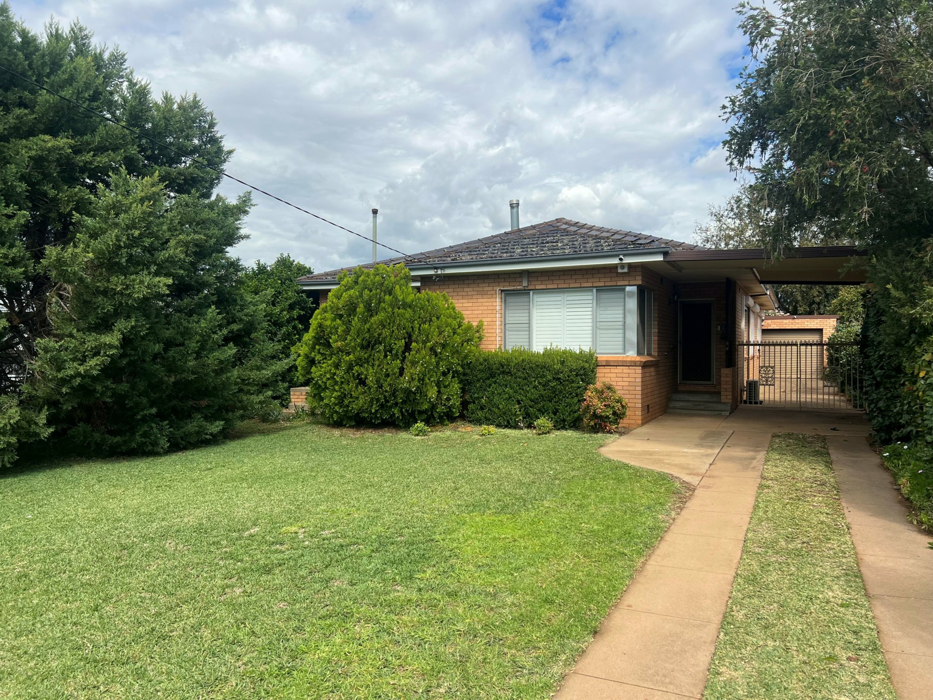 15 Laughton Street, DUBBO