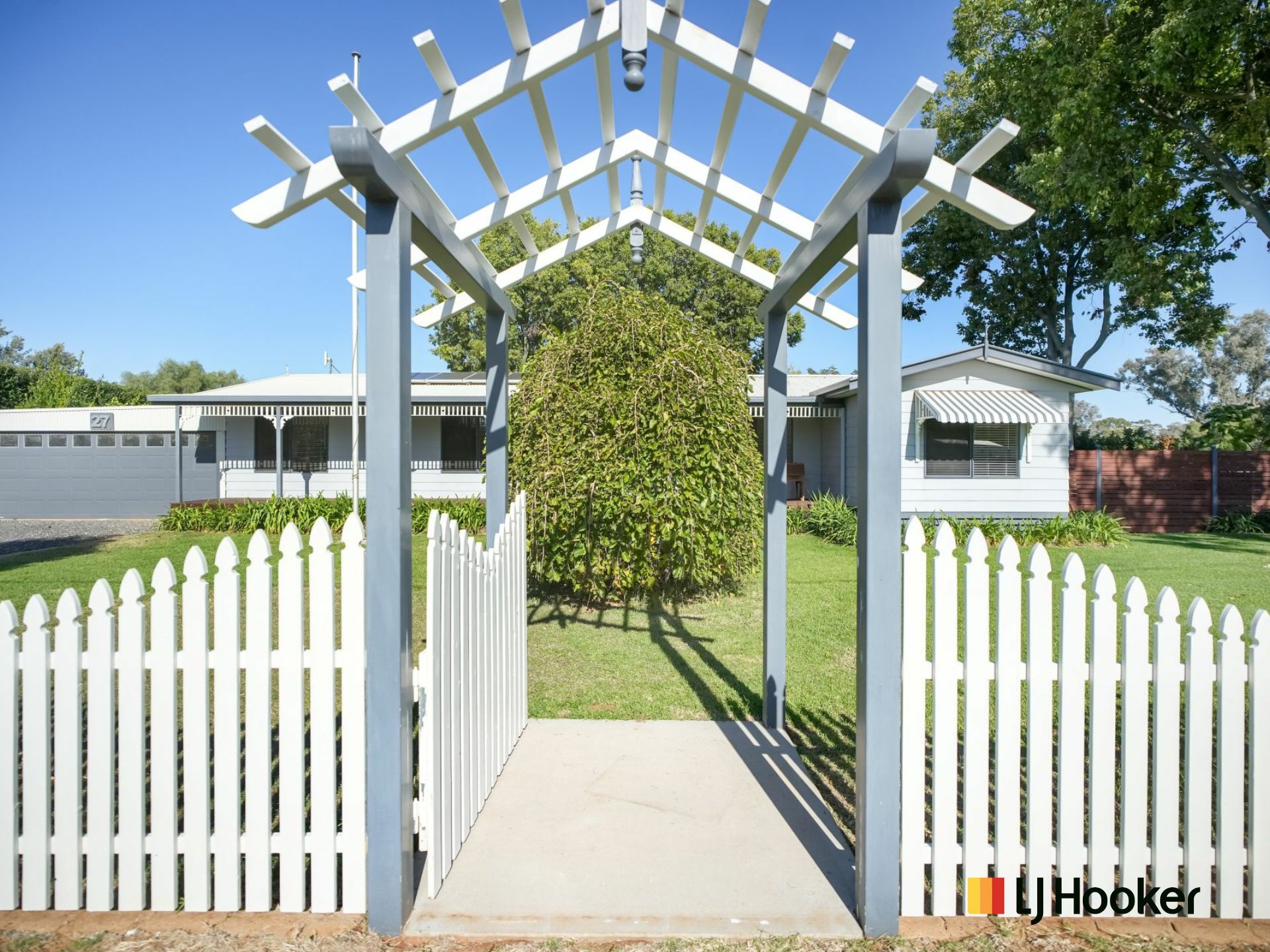 27 Bundemar Street, WONGARBON