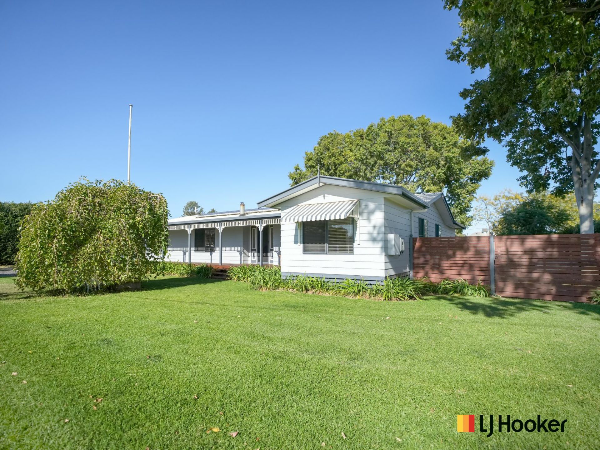27 Bundemar Street, WONGARBON