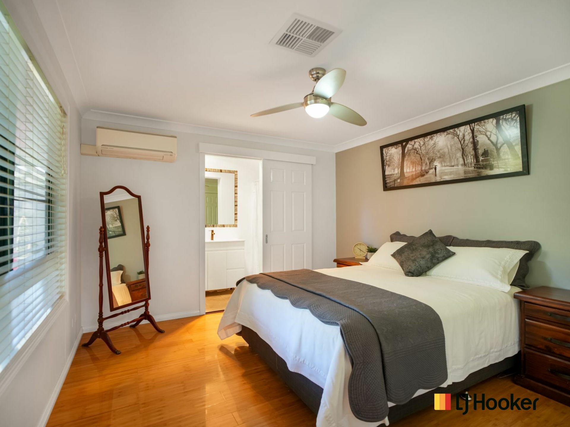 27 Bundemar Street, WONGARBON