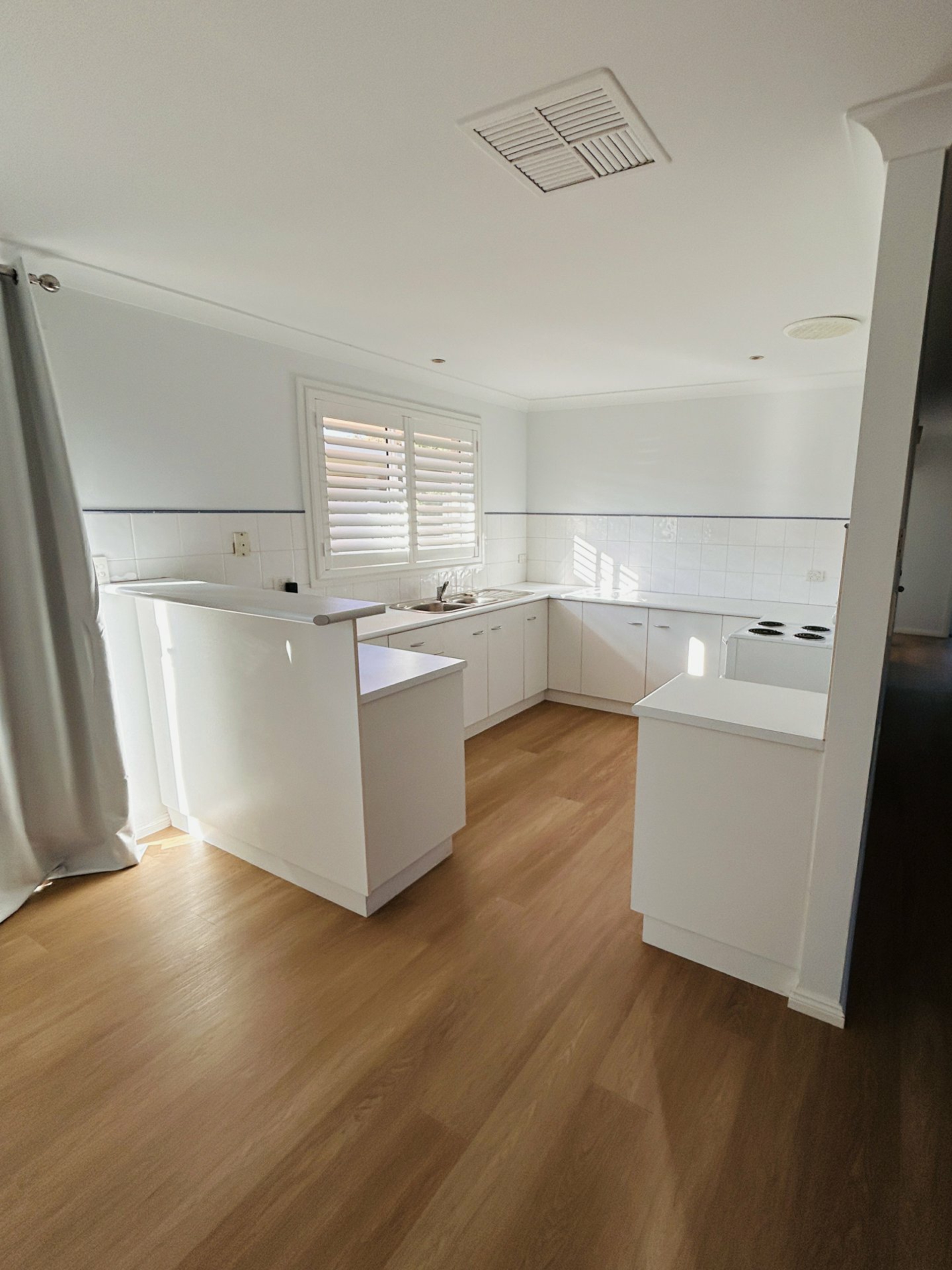 96 Sheraton Road, DUBBO