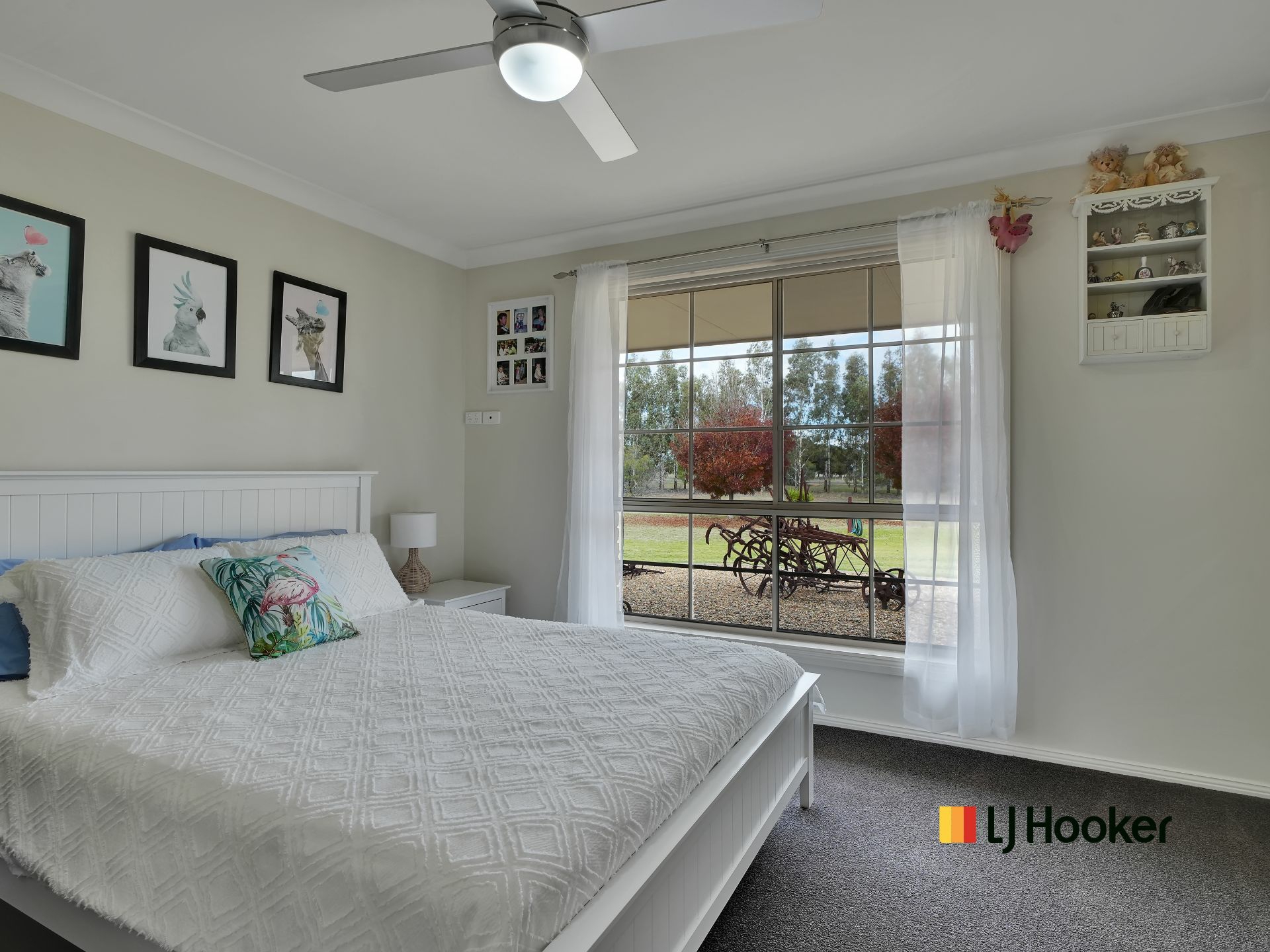 165 Villeneuve Drive — photo 12 of 30
