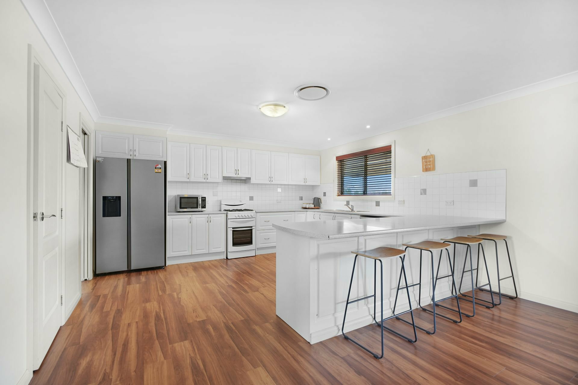 6 Redgum Place — photo 11 of 29