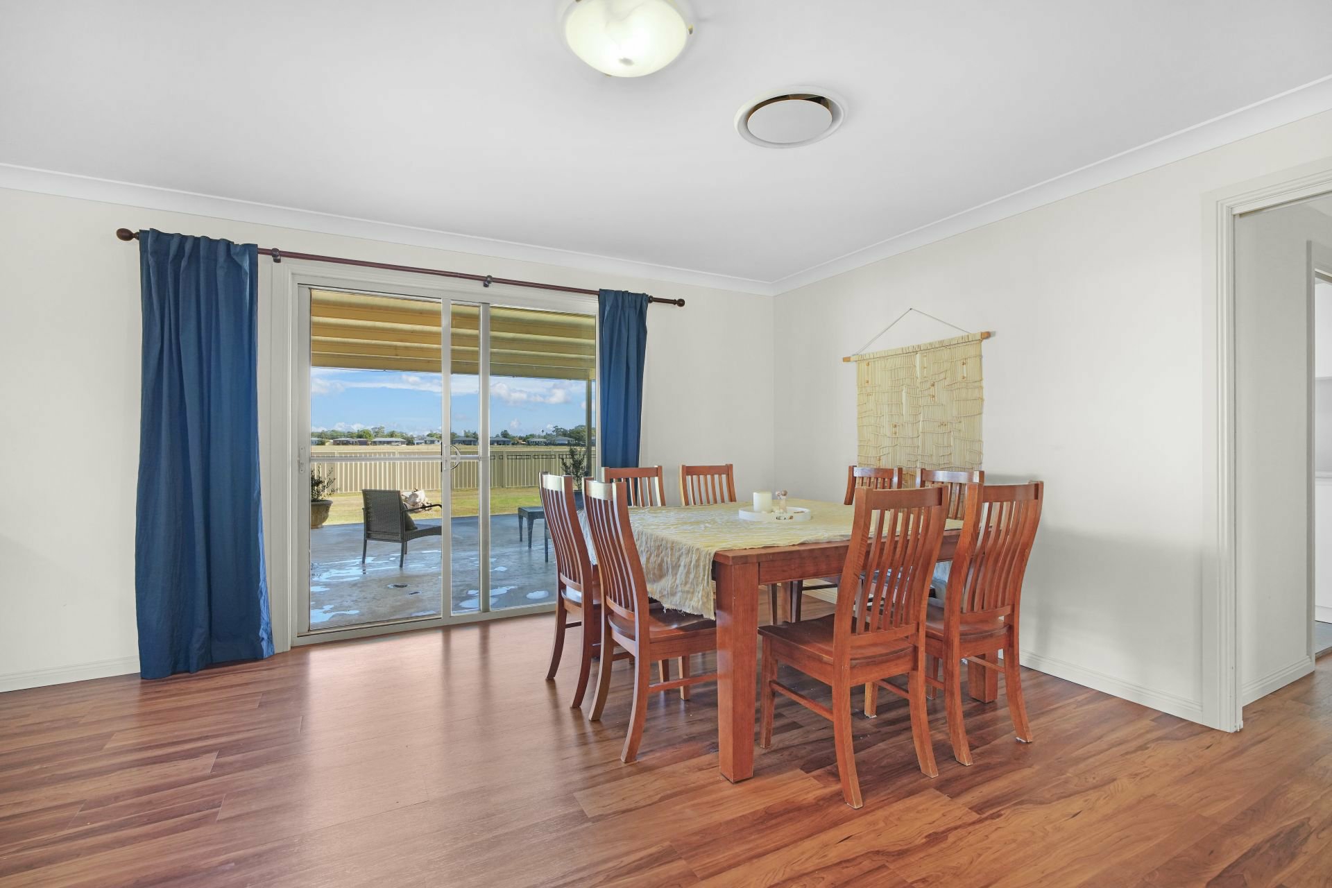 6 Redgum Place — photo 12 of 29