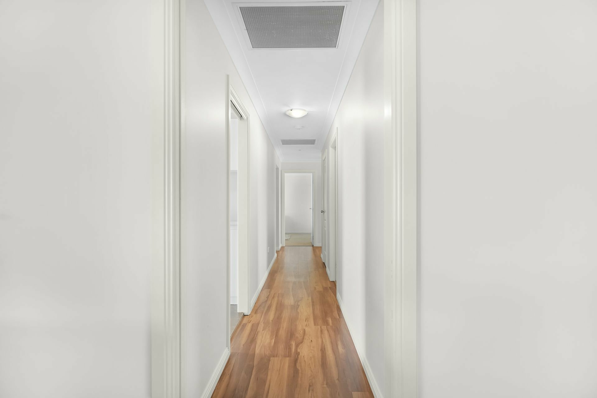 6 Redgum Place — photo 19 of 29