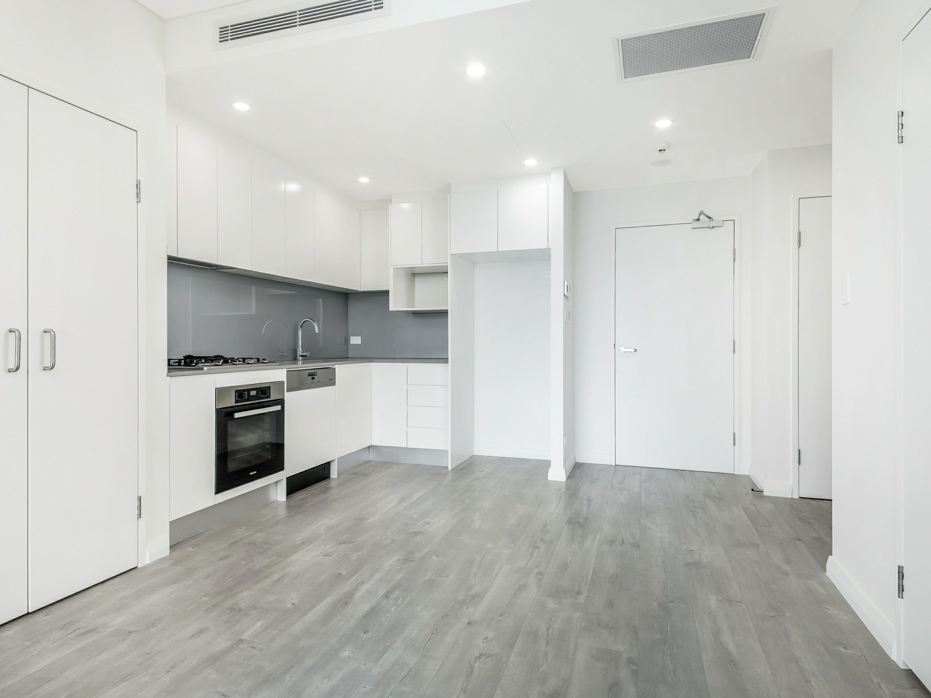 302/5 Bidjigal Road, ARNCLIFFE