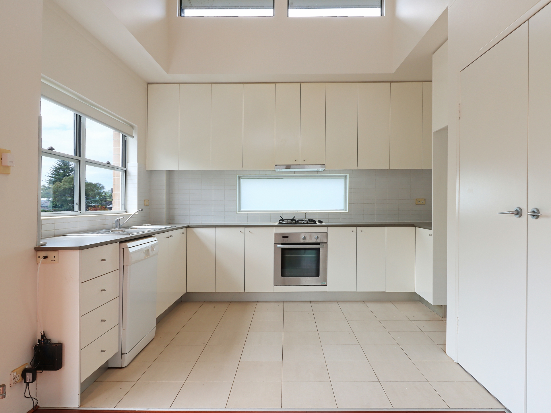 4/9 Midway Drive, MAROUBRA