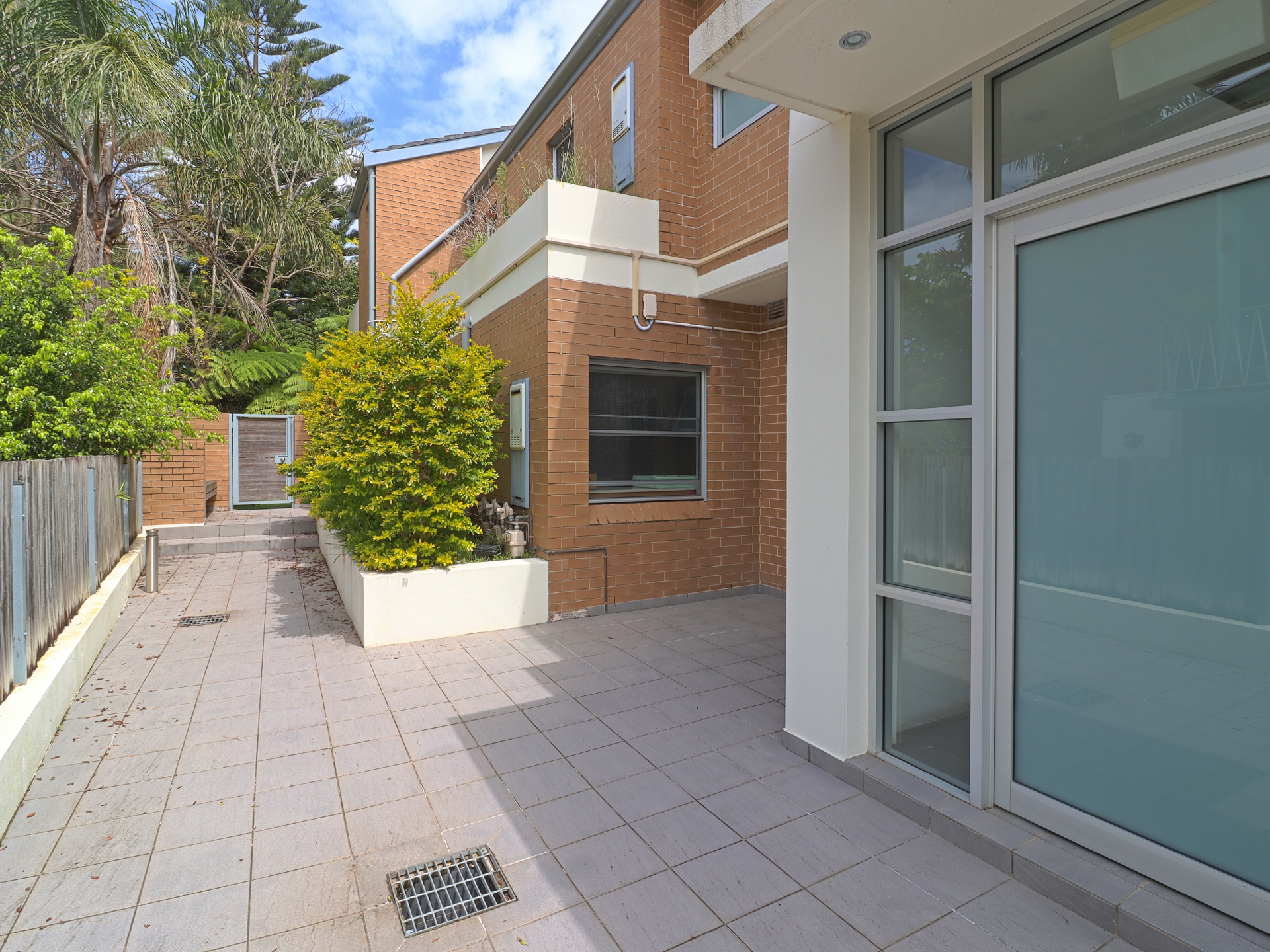 4/9 Midway Drive, MAROUBRA