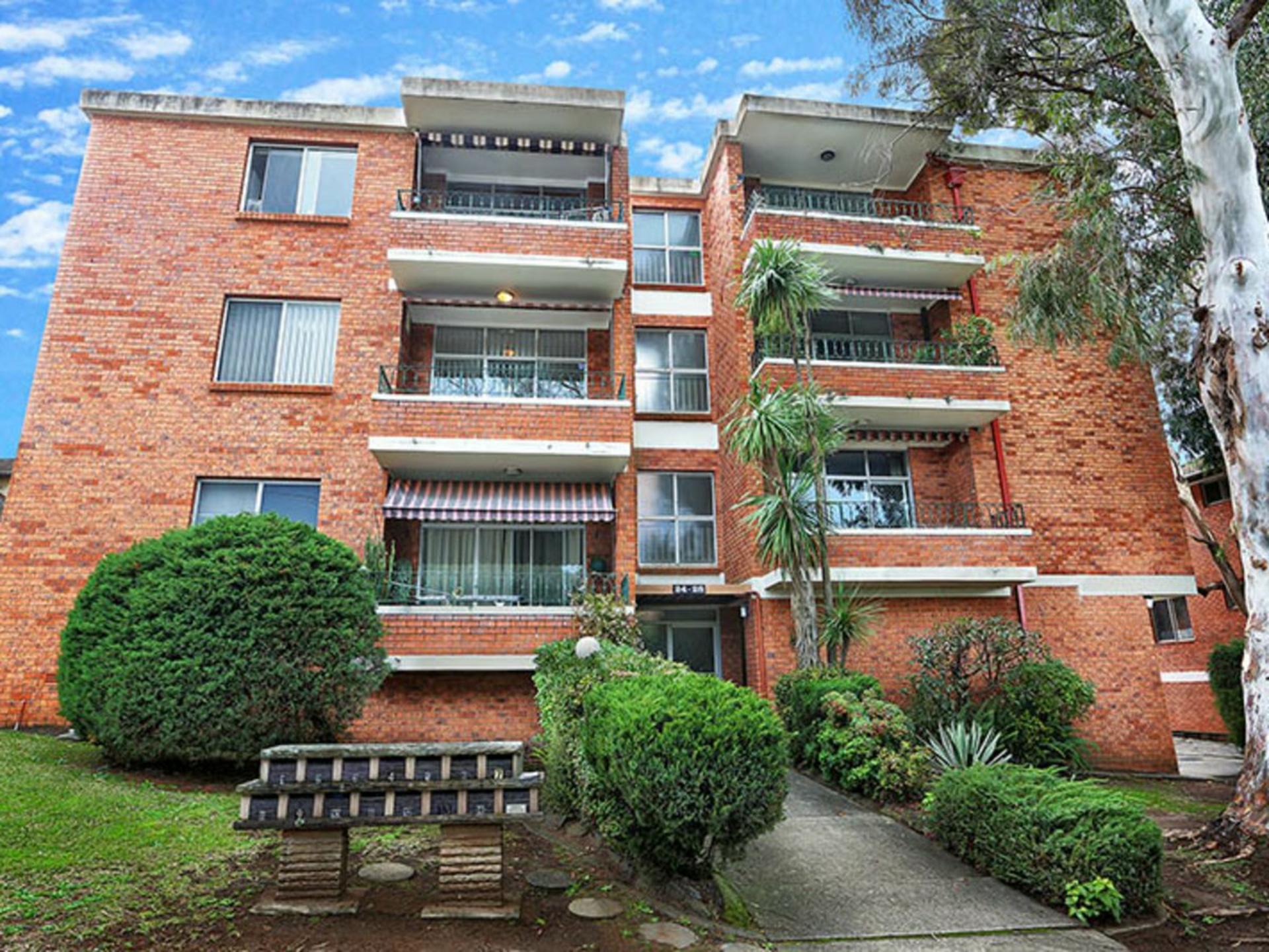 3/24-28 Empress Street, HURSTVILLE